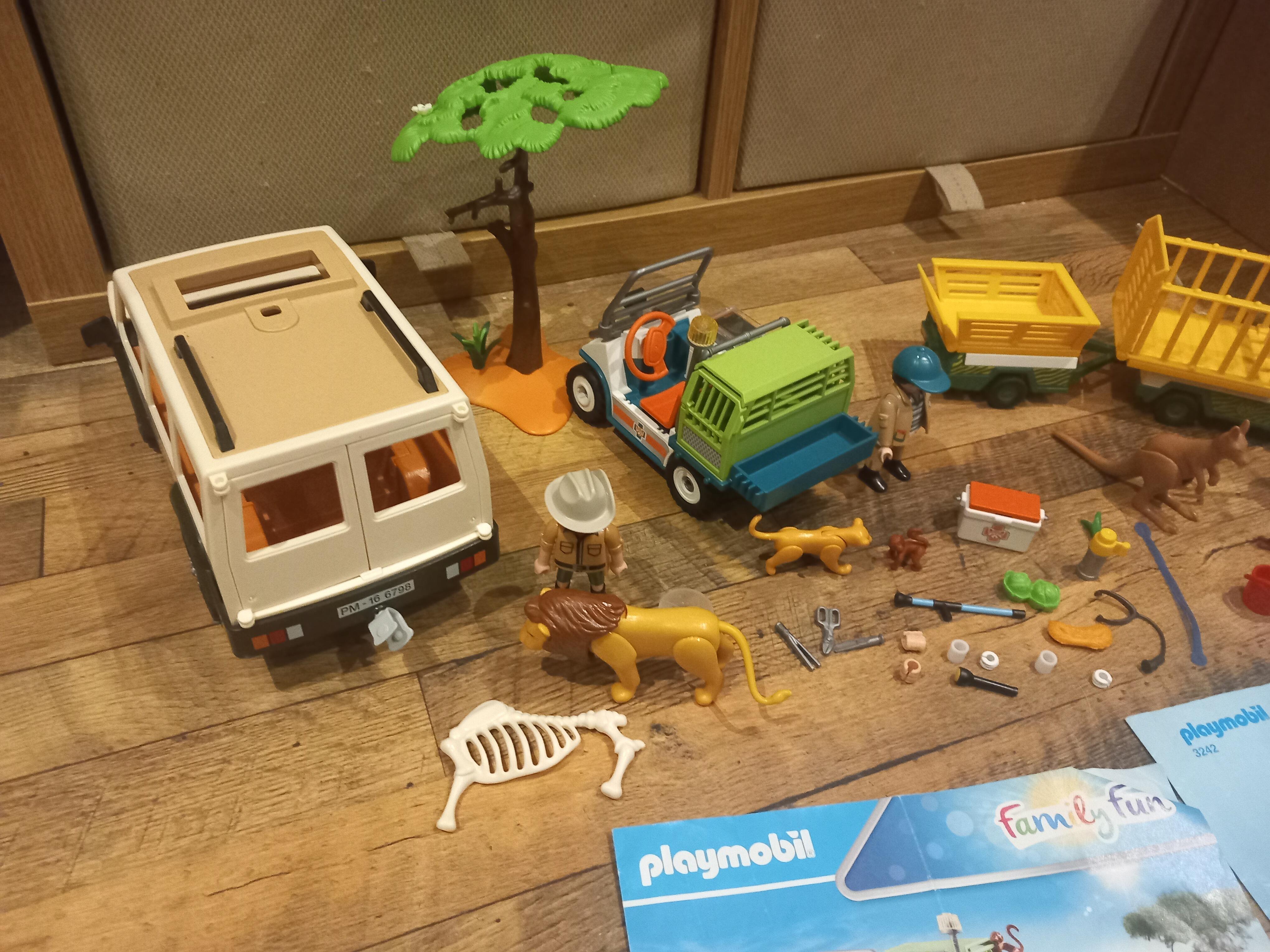 Playmobil 3242 70346 6798 Zoo Safari Vehicles Used Clearance