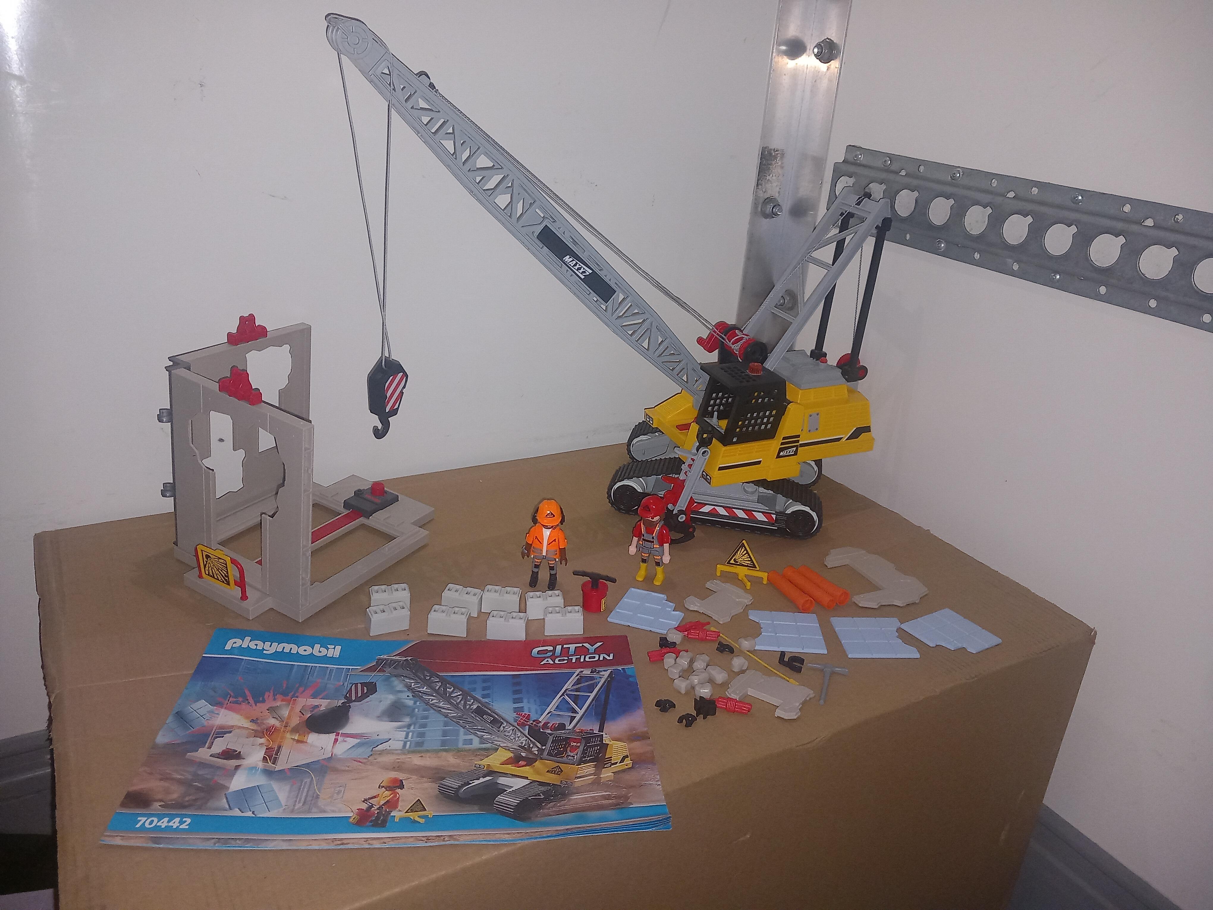 Playmobil crane on sale