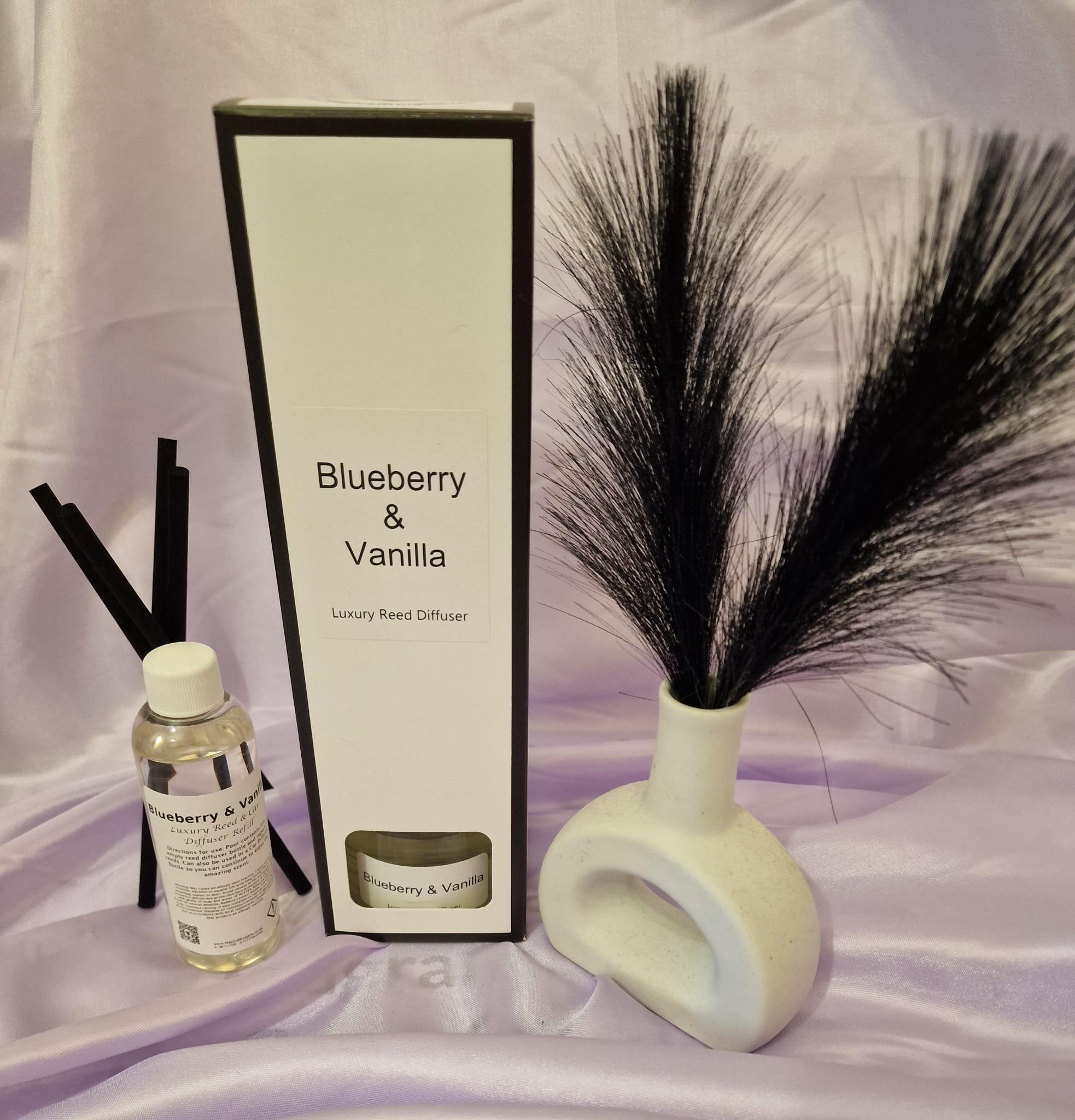 blueberry & vanilla luxury reed diffuser