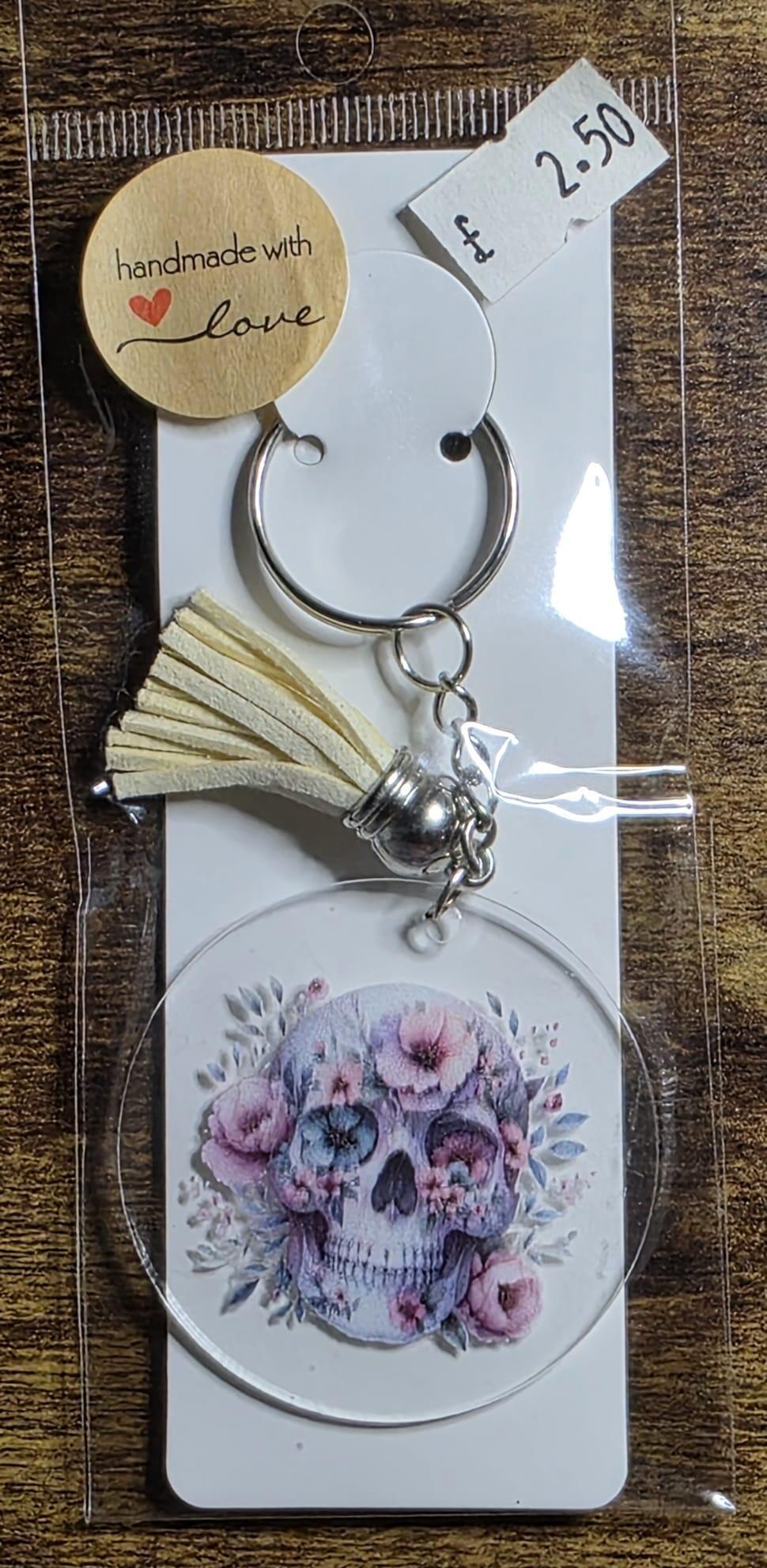 skull face cream tassel