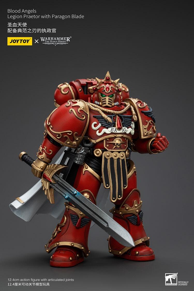 warhammer praetor with red and gold armour