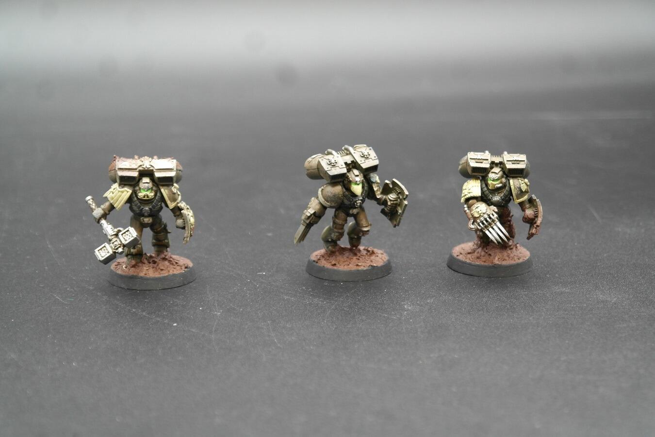 Pre-loved Vanguard Veterans 3 models Space Marines Warhammer 40k fully built front view