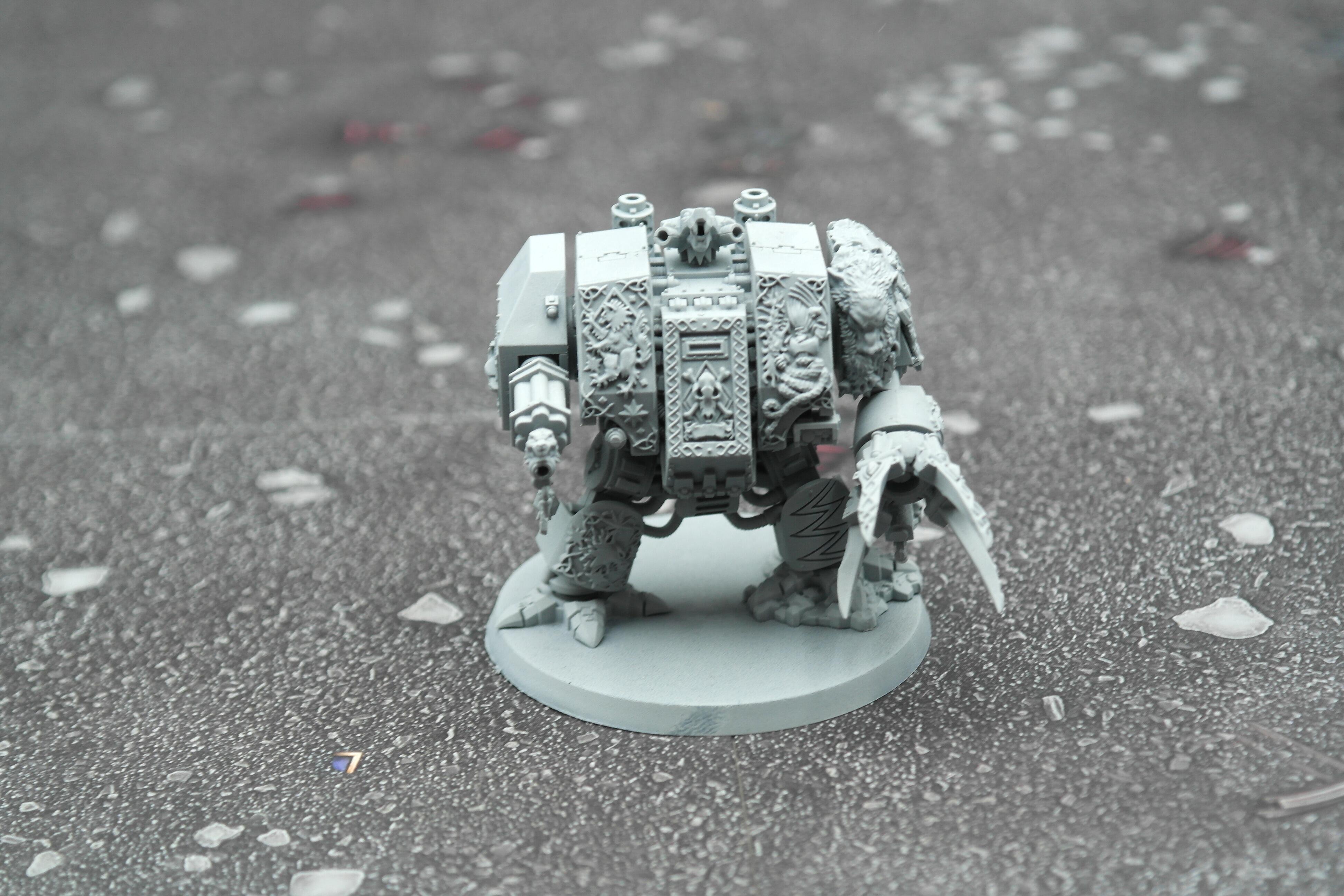 Pre-loved Space Wolves Venerable Dreadnought Warhammer 40k front view