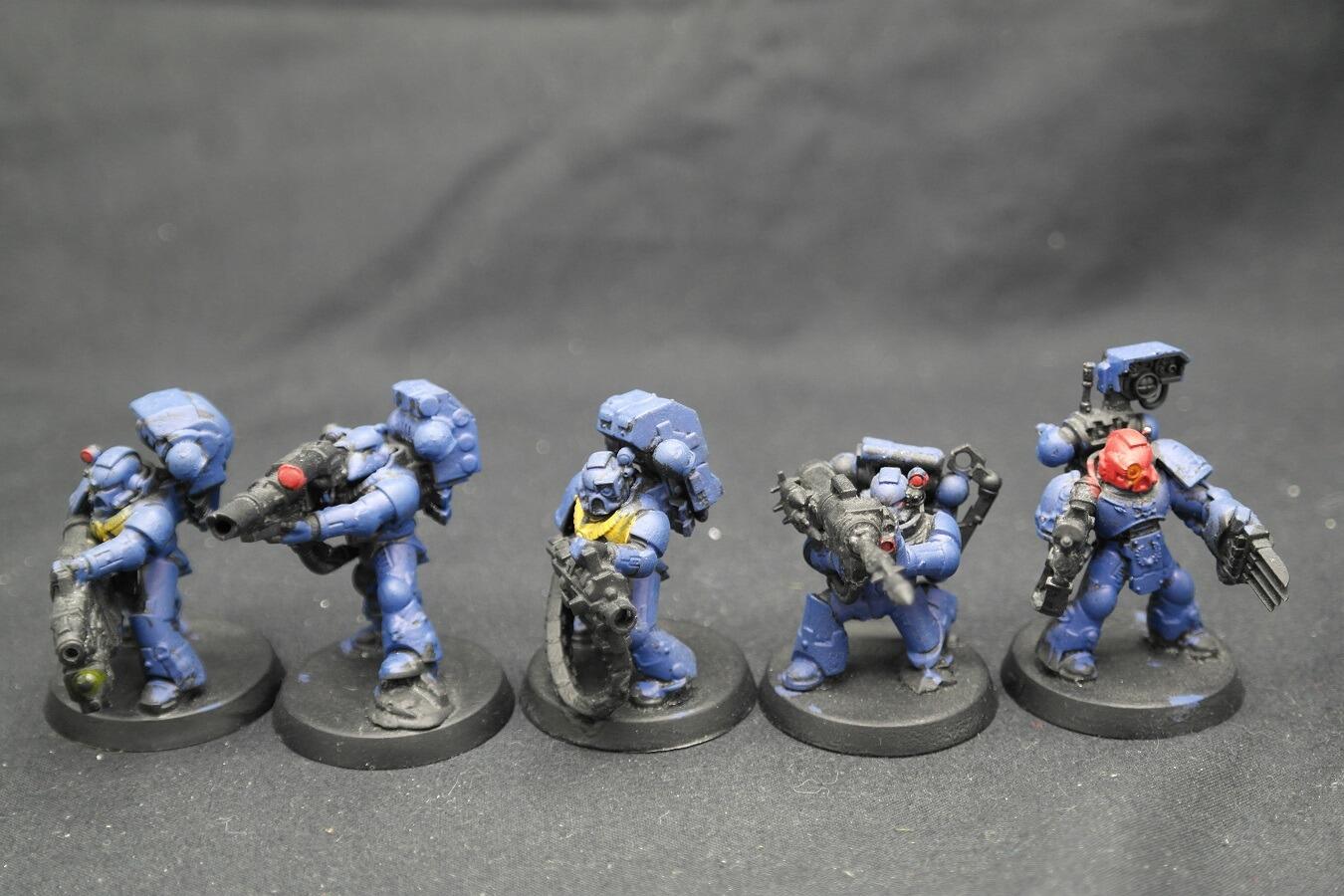 Devastator Squad – front rank with heavy weapons