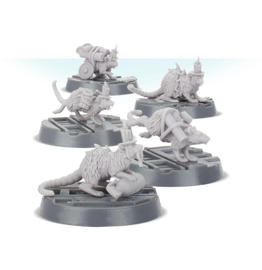 Painted Bomb Delivery Rats in underhive terrain