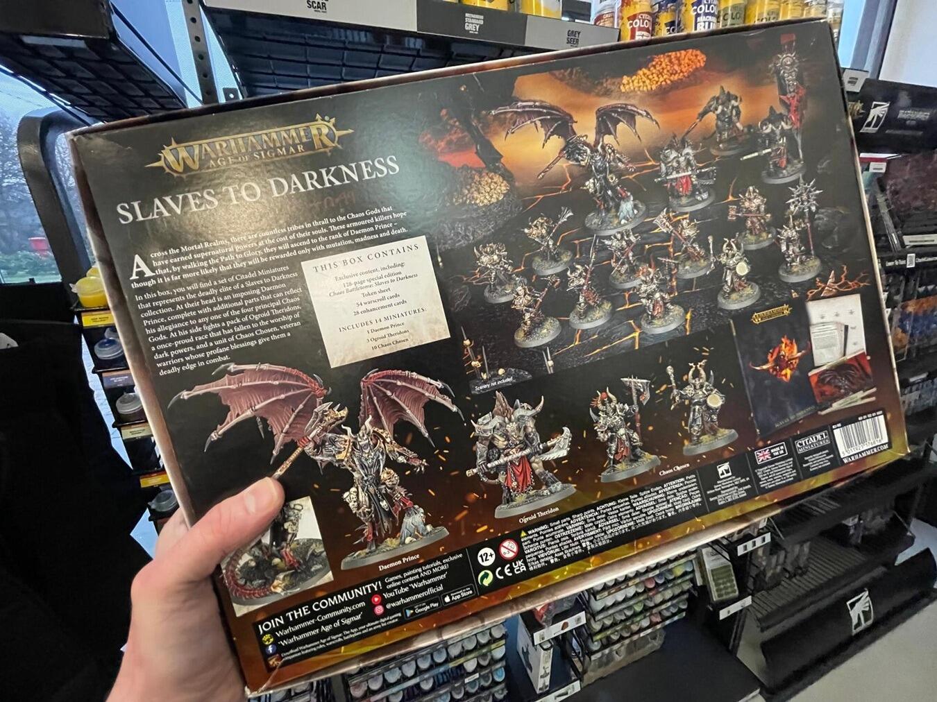 Slaves to Darkness Army Set - Used Warhammer in store and online at