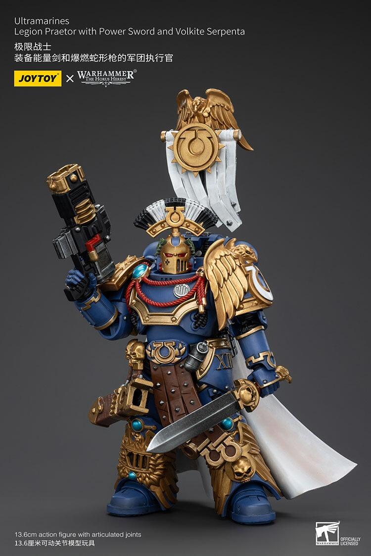 JoyToy Horus Heresy commander on figure base
