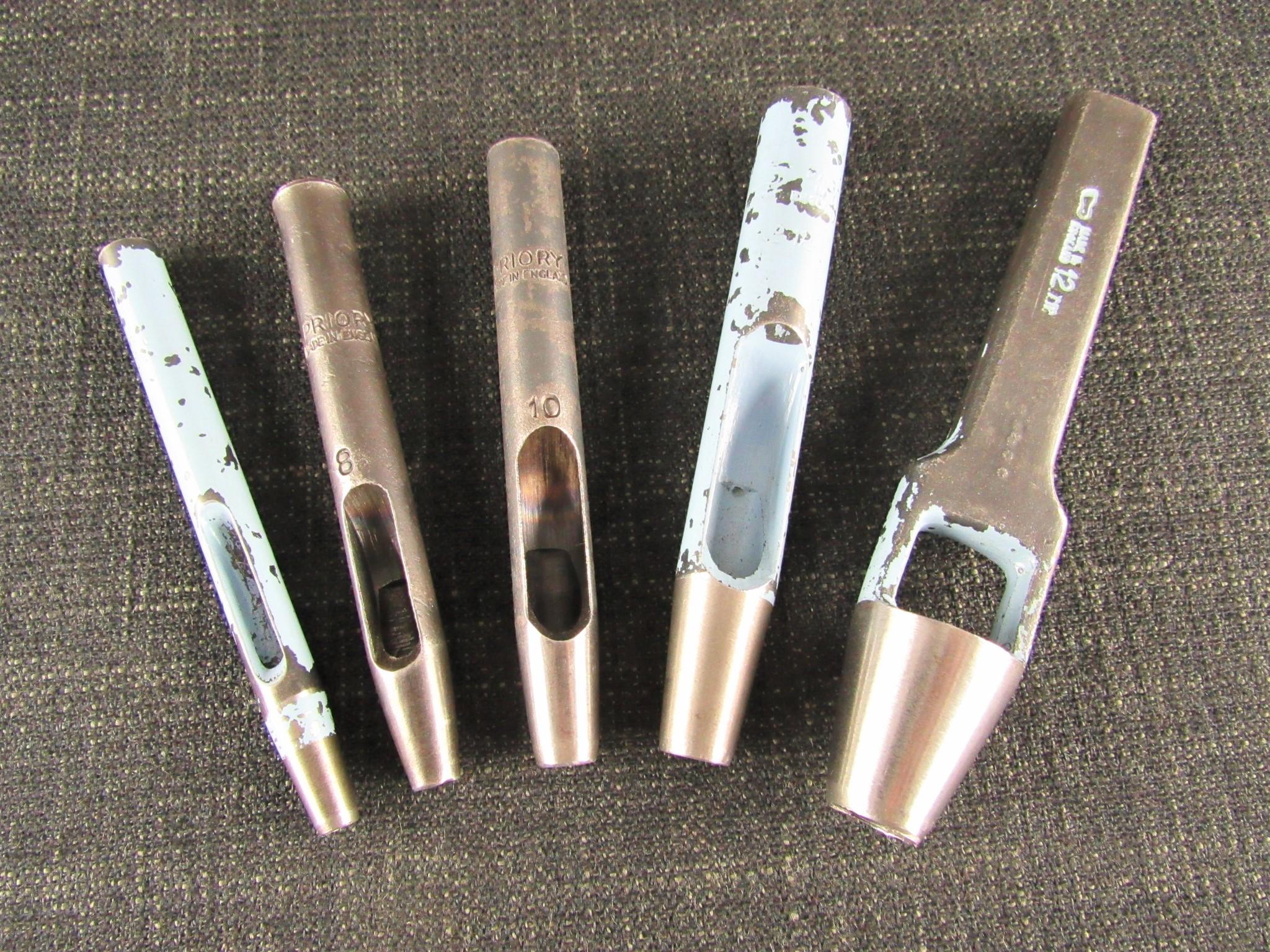 Graduated Group of 5 Wad Punches - Saddler Round Punches
