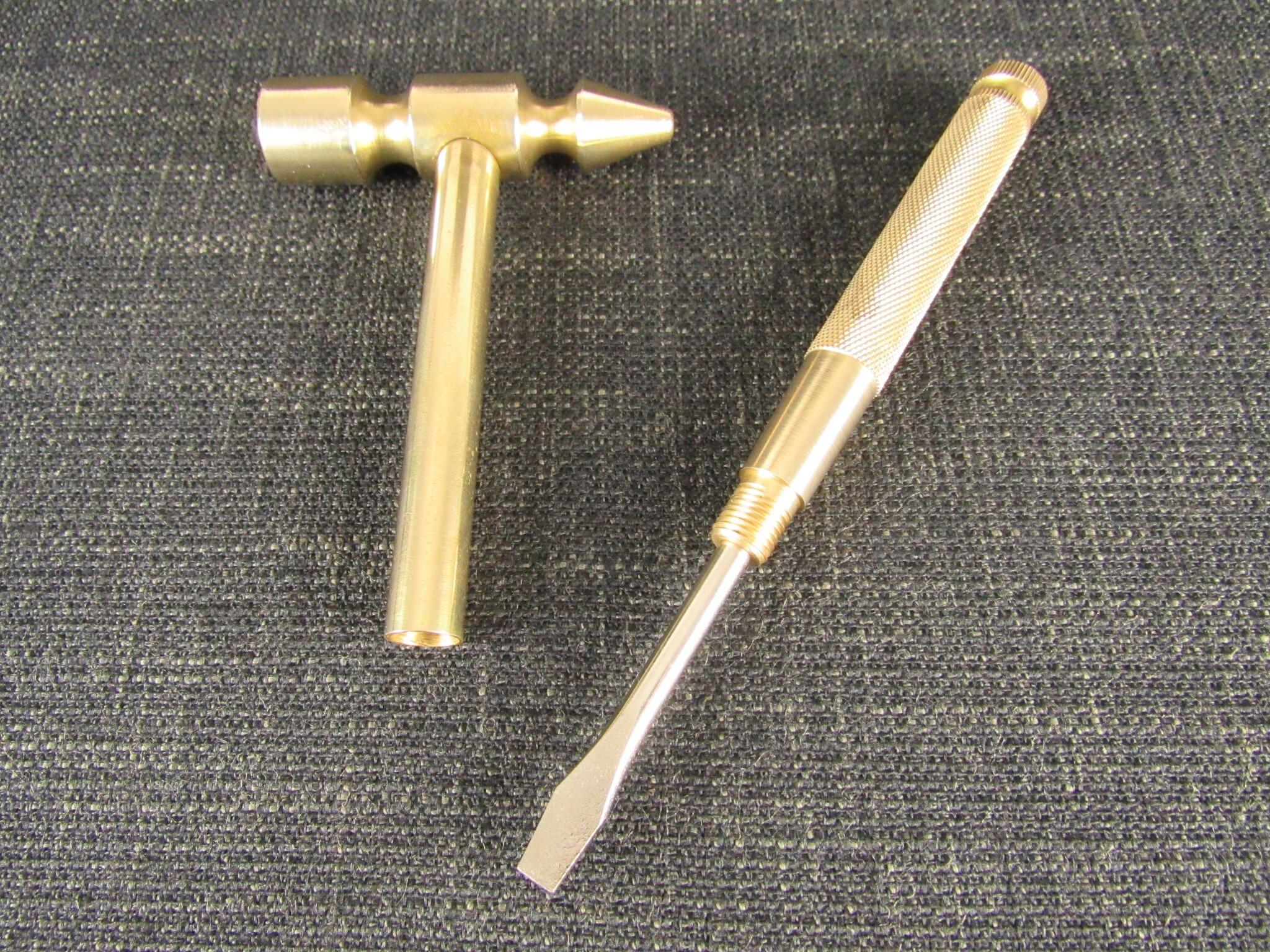 4 OZ. Small Brass Hammer Knurled 5/8 Aluminum Handle Excellent