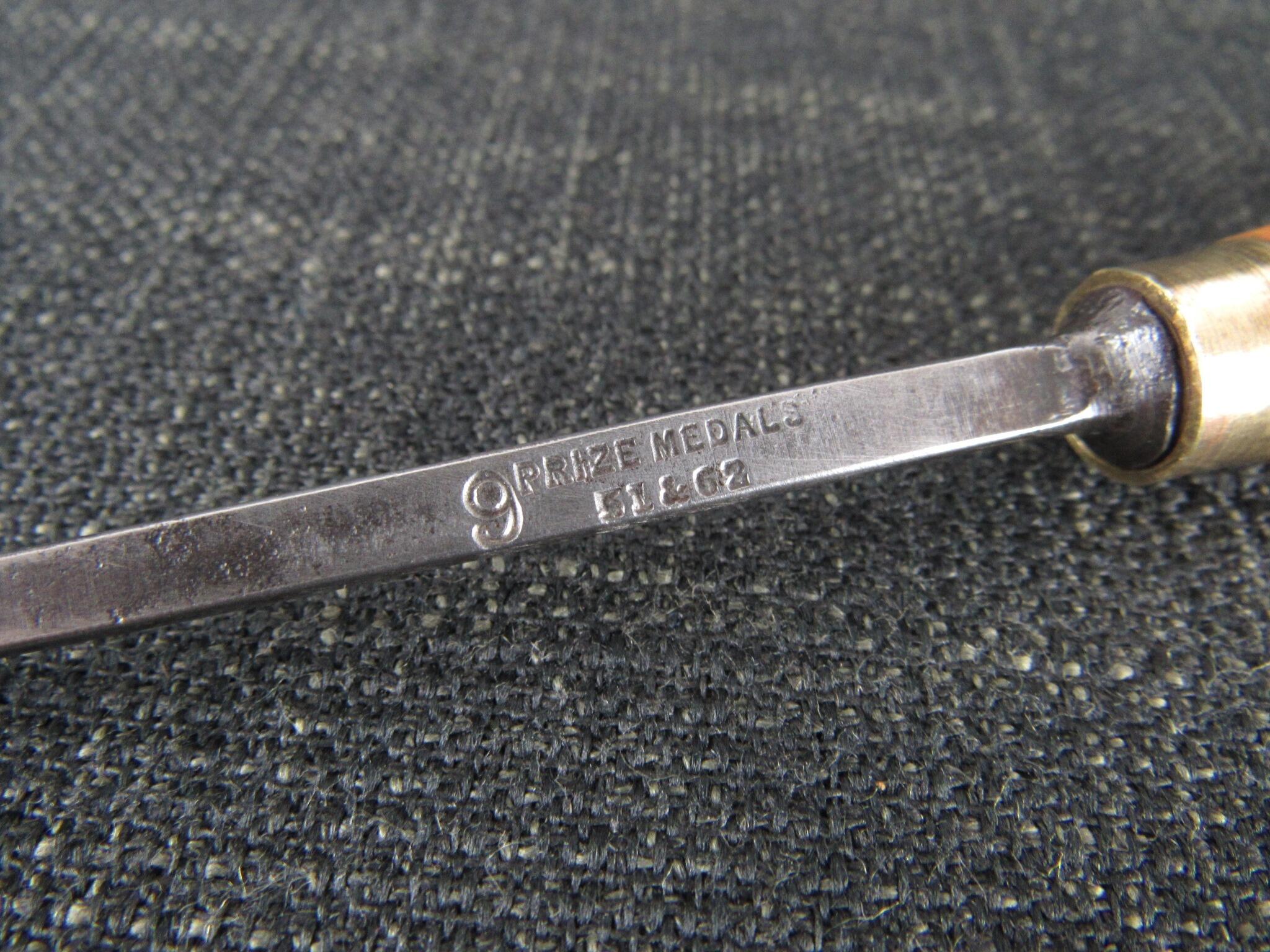 JB ADDIS 3/16" Spoon Gouge - 9 Prize Medals