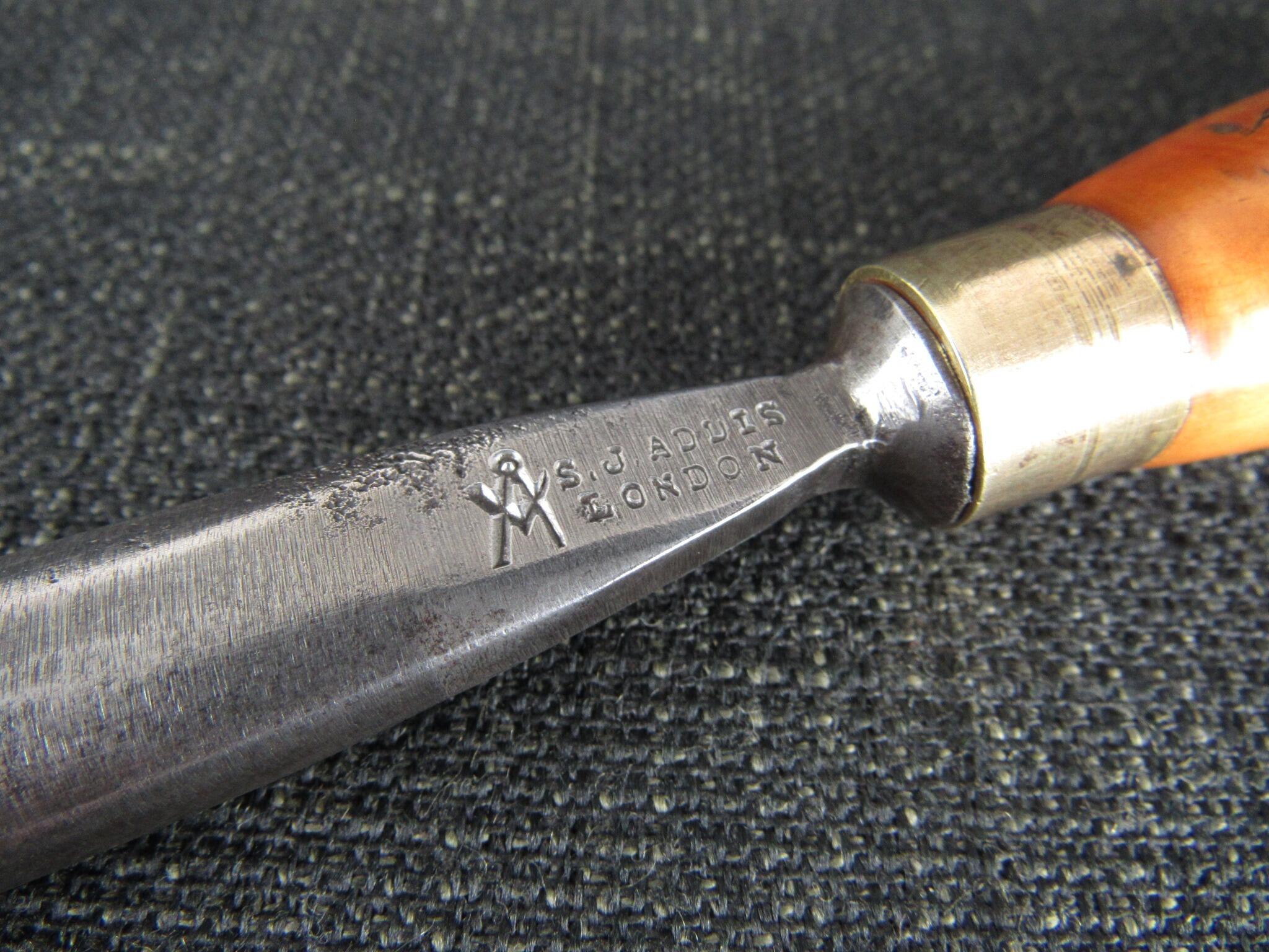 SJ ADDIS London No 7 Carving Gouge - 3/4 inch