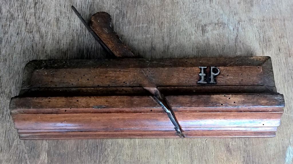 Early 18th Century Moulding Plane