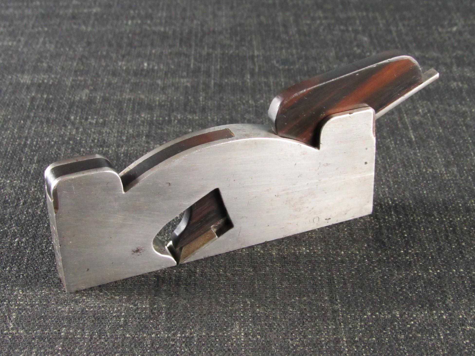 Small Infill Shoulder Plane by THACKERAY ?