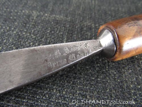 JB ADDIS Shallow Carving Gouge with Script Trade Mark