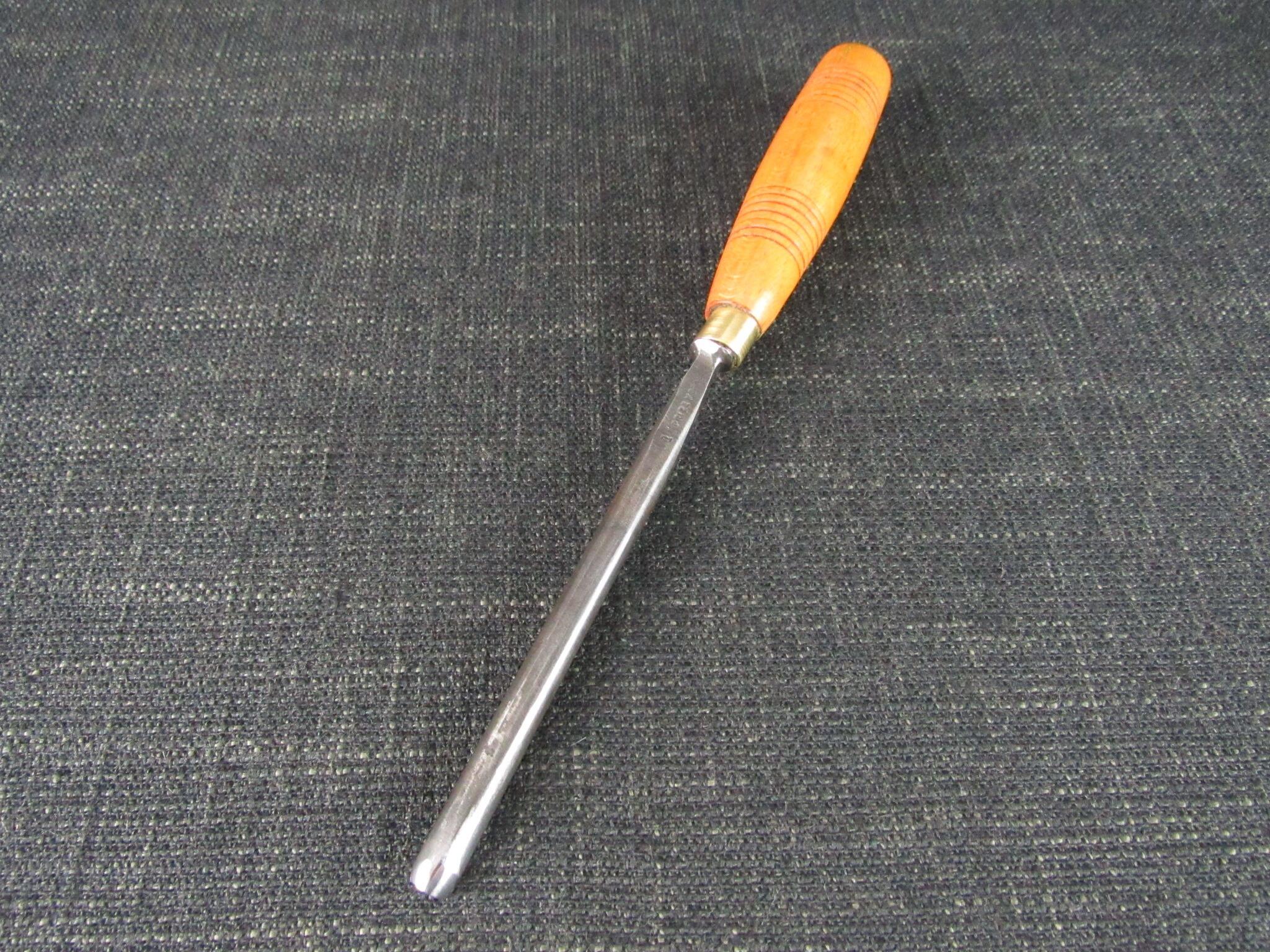 JB ADDIS 1/4 inch No 9 Carving Gouge