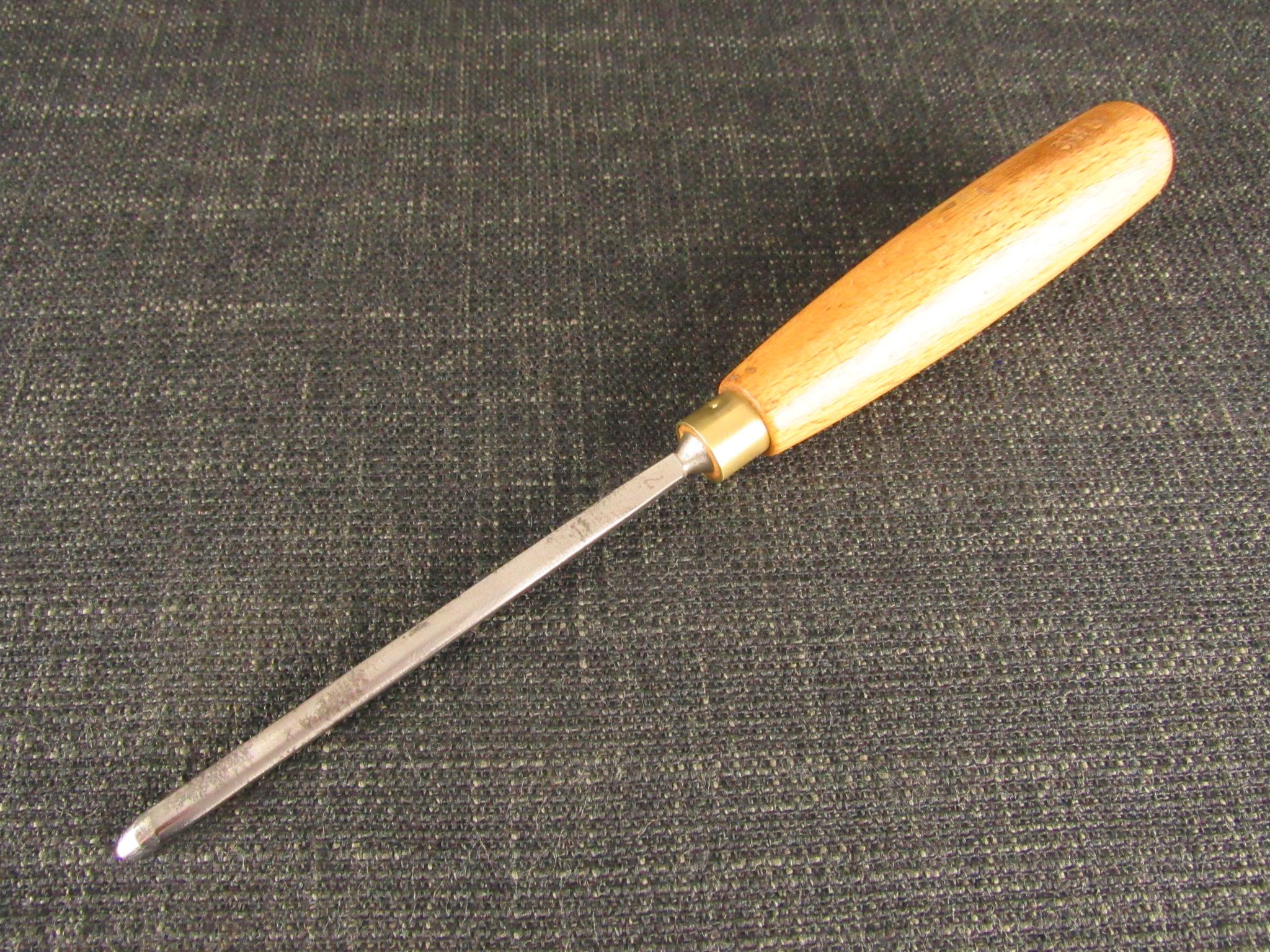 ASHLEY ILES No.7 Straight Carving Gouge - 3/16 inch