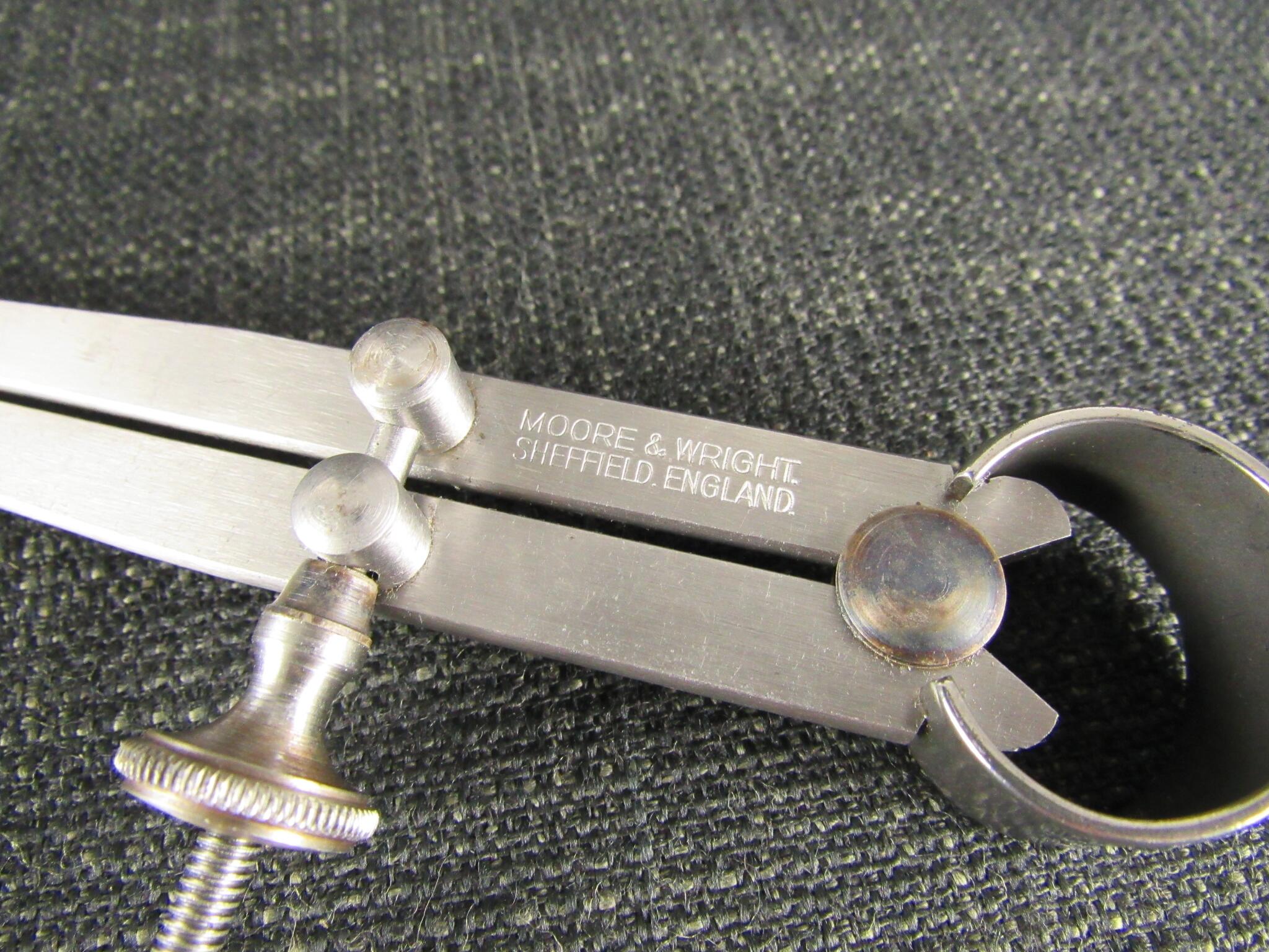 MOORE & WRIGHT Spring Callipers - Unused