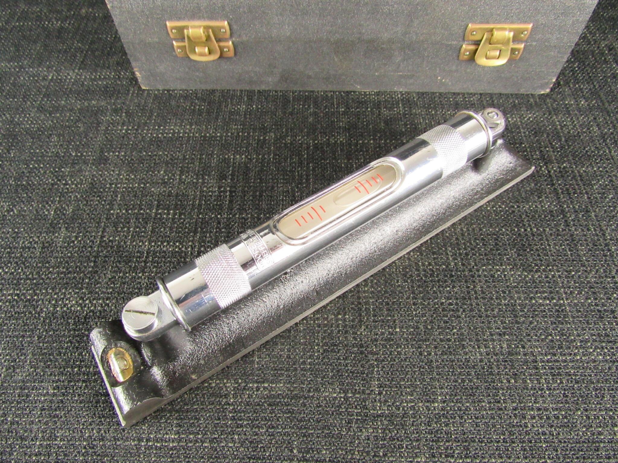 MOORE WRIGHT Engineers Level 8 inch SOLD