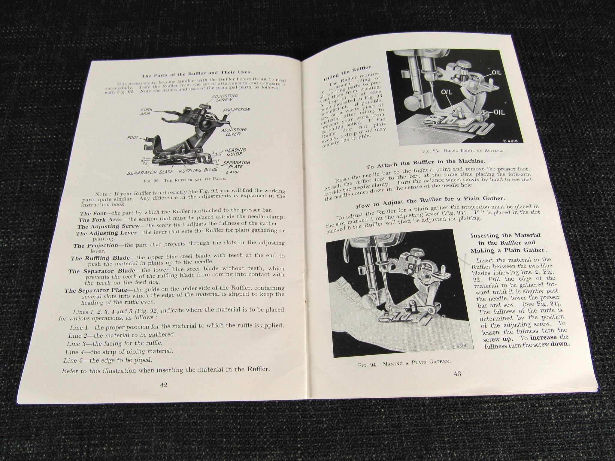 SINGER A Manual of Family Sewing Machines