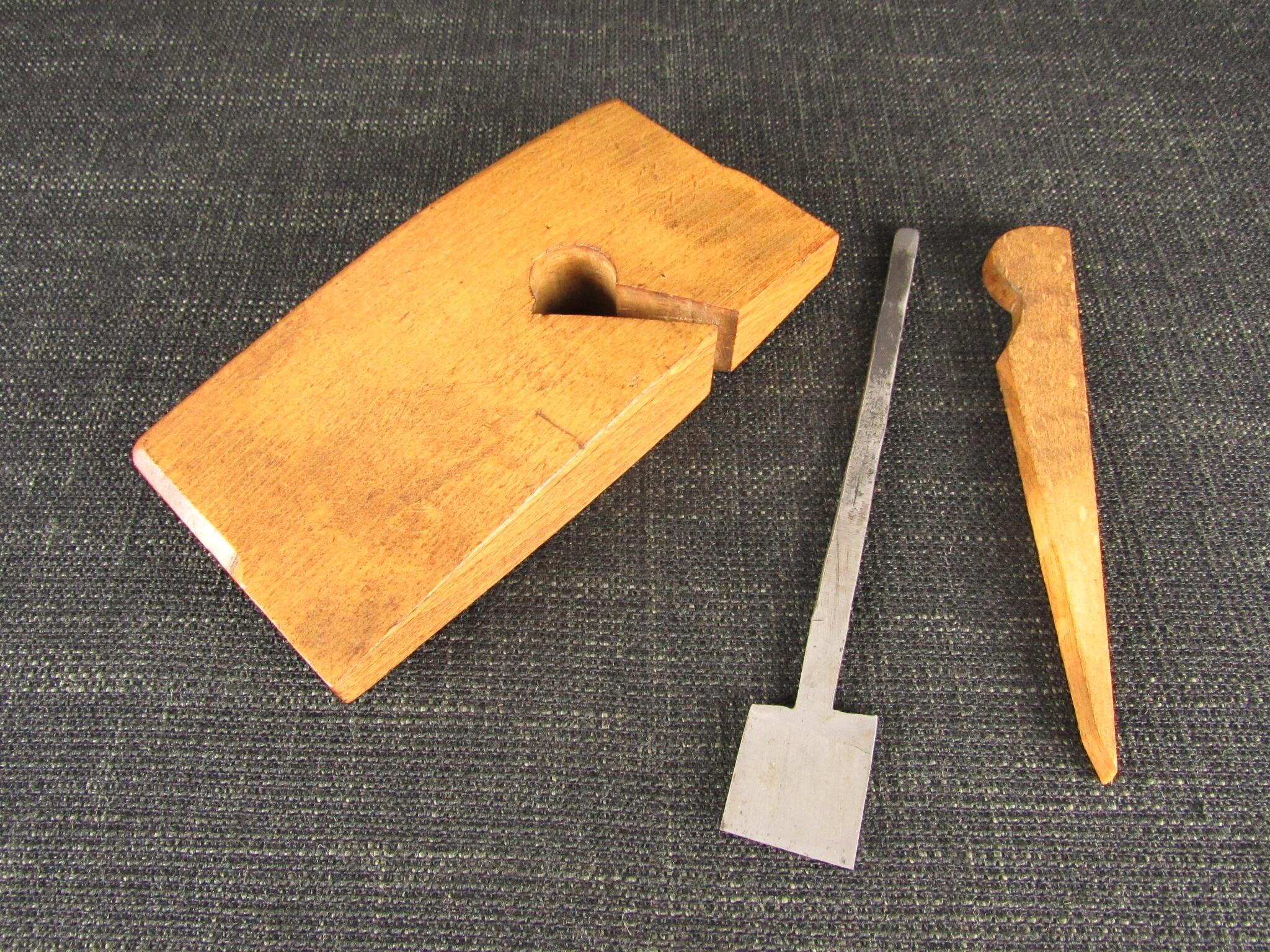 Wooden Square Rebate Thumb Plane