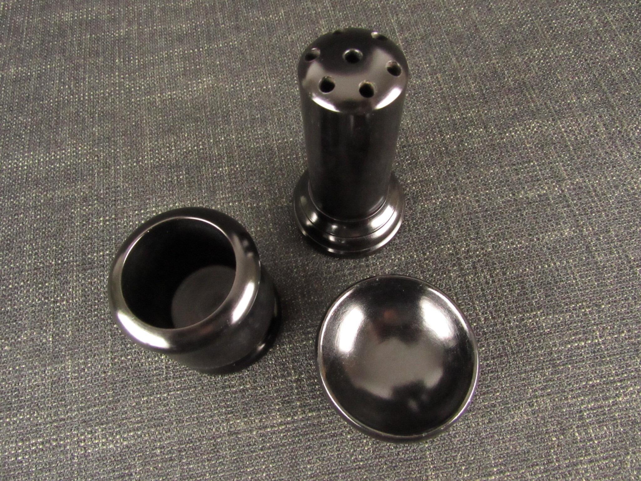 3 Ebony Pots
