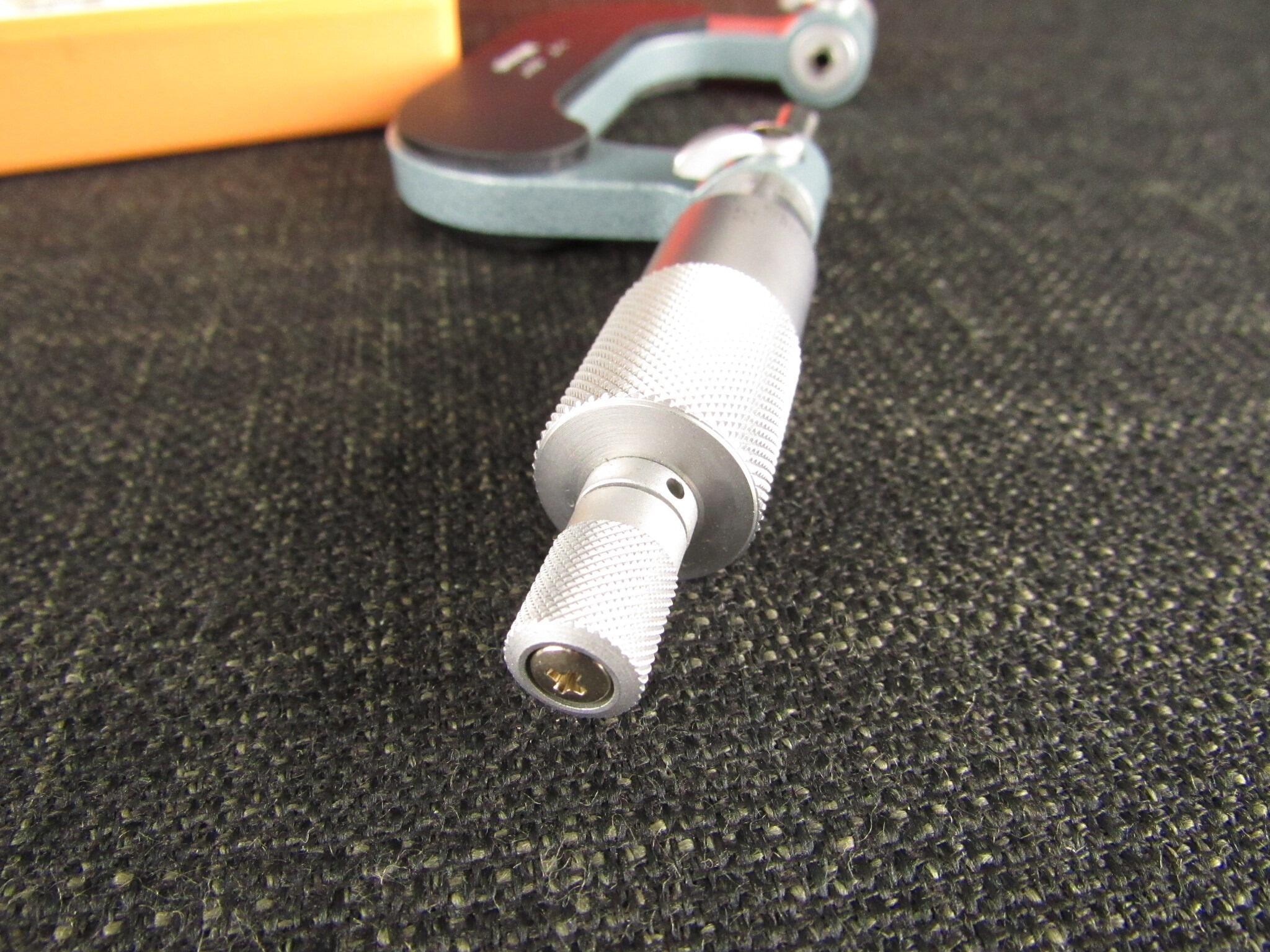 MITUTOYO 126 - 138 Screw Thread Micrometer