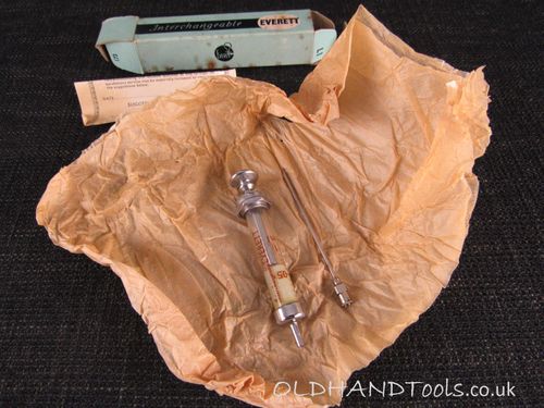 Vintage EVERETT Record Syringe