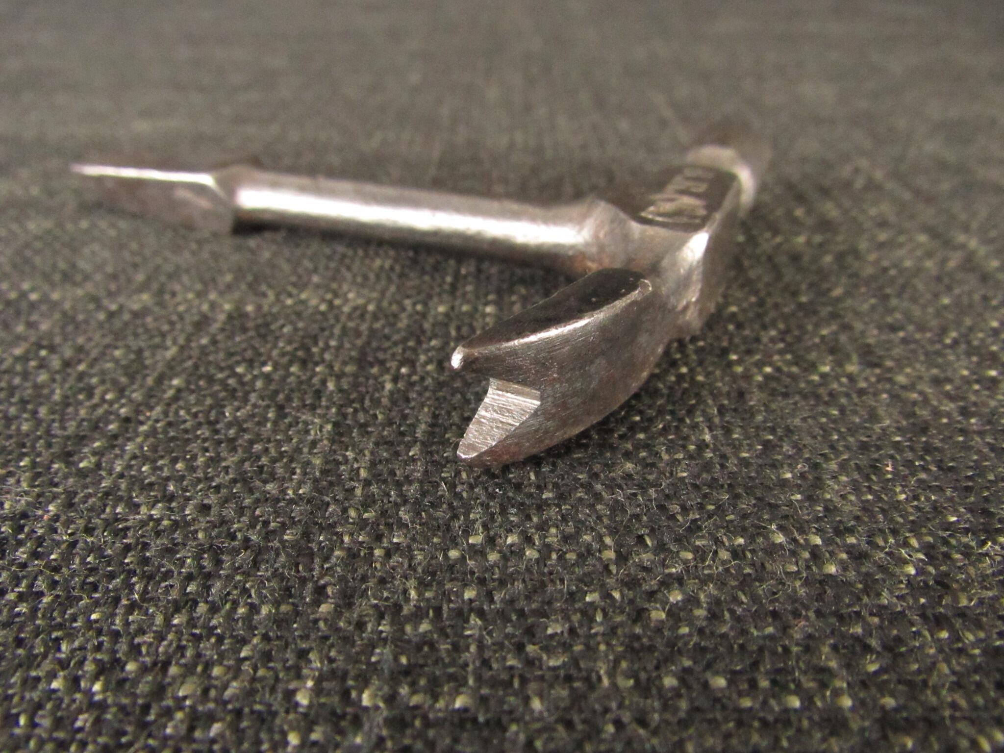 BRITISH RAIL Combination Carriage Key & Hammer