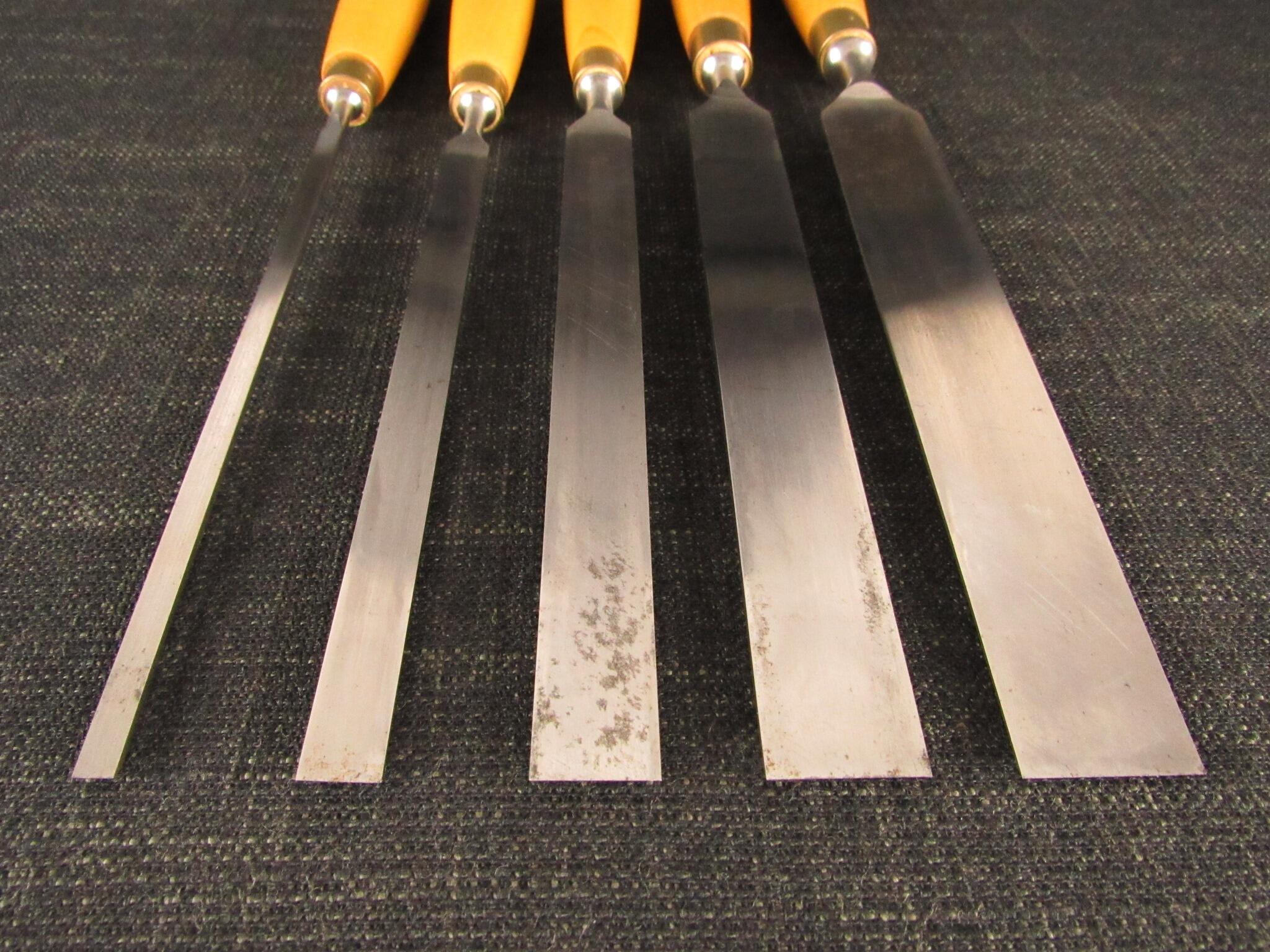 Set of 5 HENRY TAYLOR Diamic Bevel Edge Paring Chisels