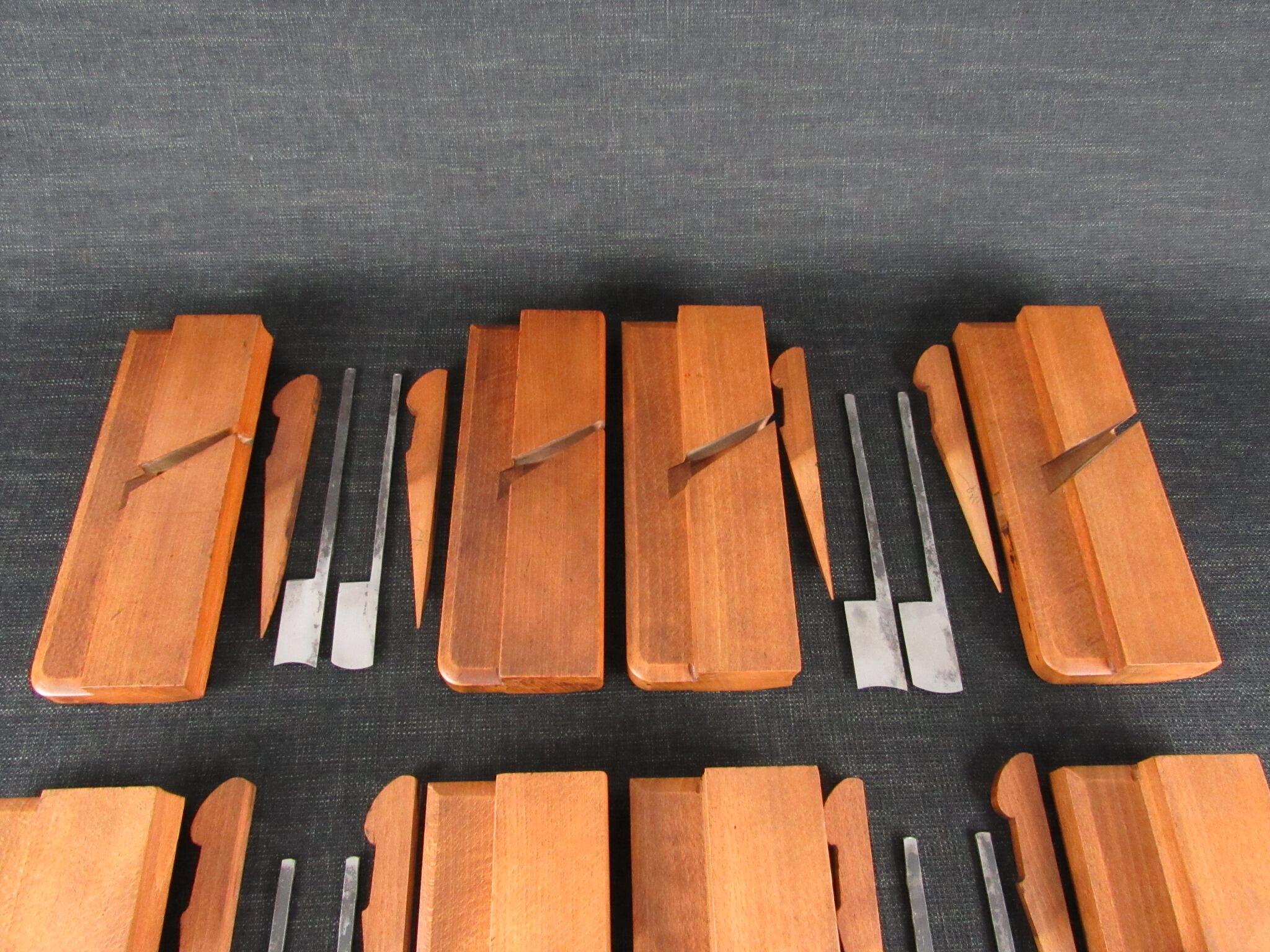 Set of 18 GRIFFITHS Hollow & Round Moulding Planes