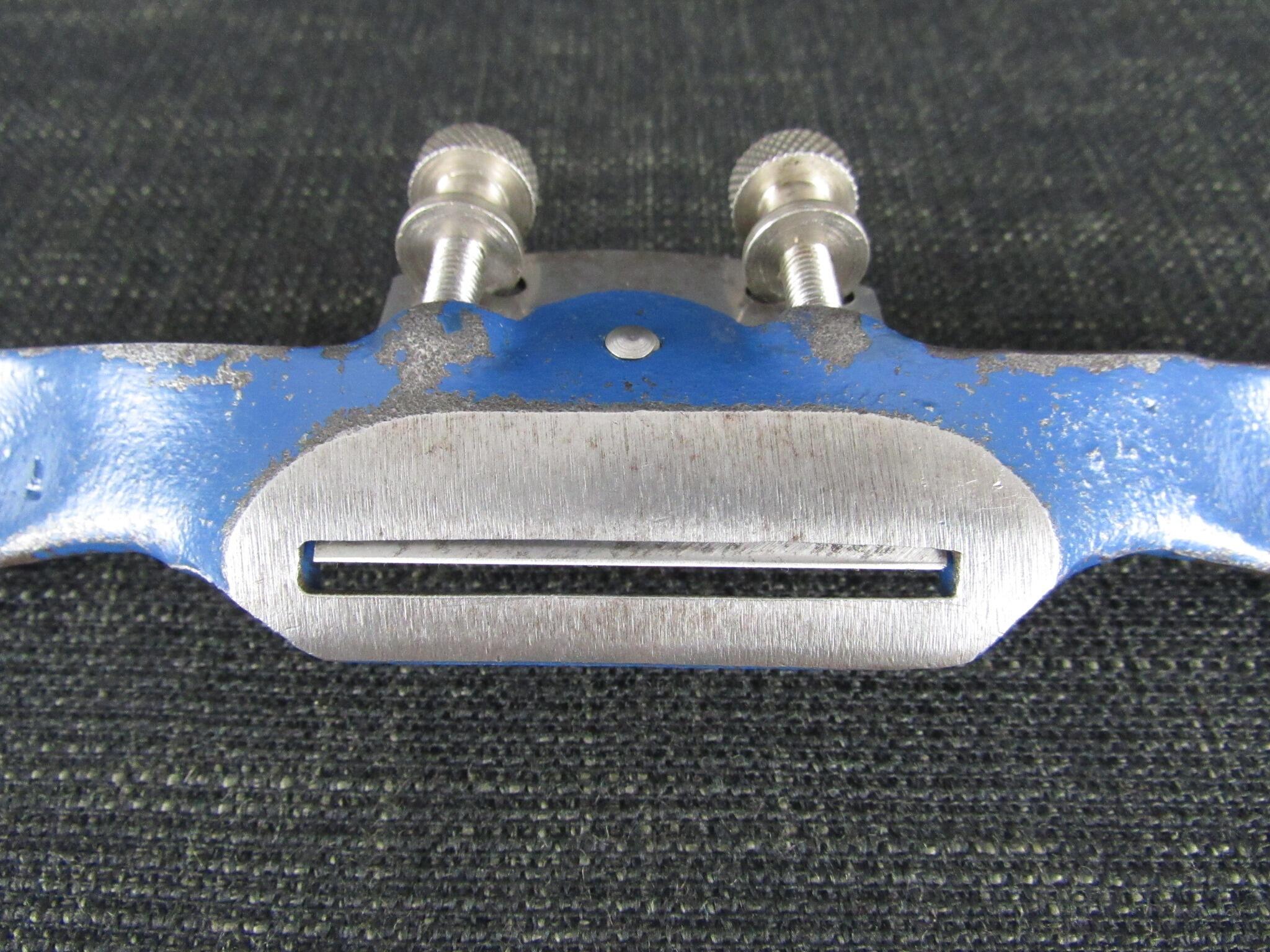 Blue RECORD A151 Adjustable Spokeshave - Curved Face