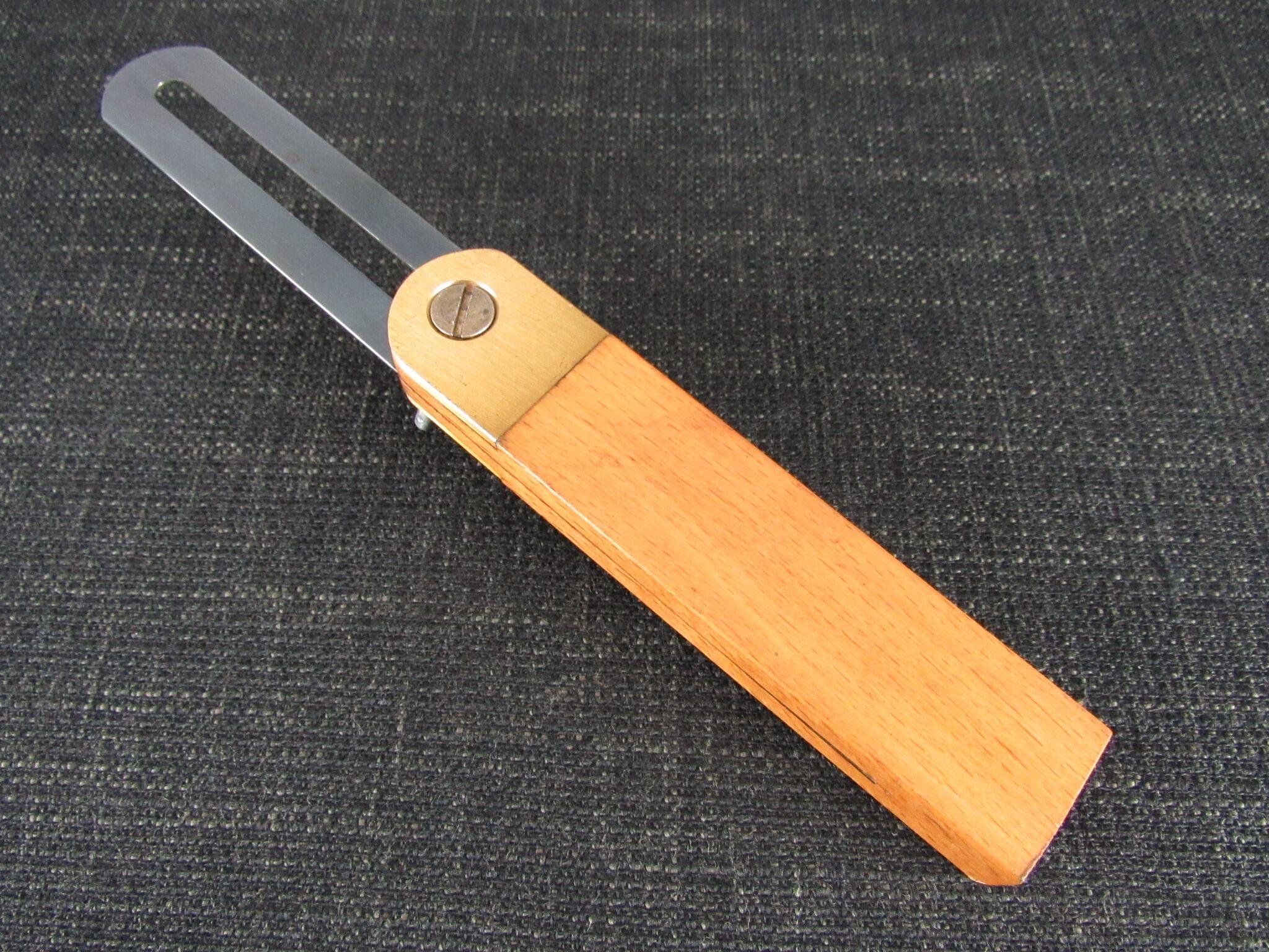 CROWN Sliding Bevel - 7 1/2 inch