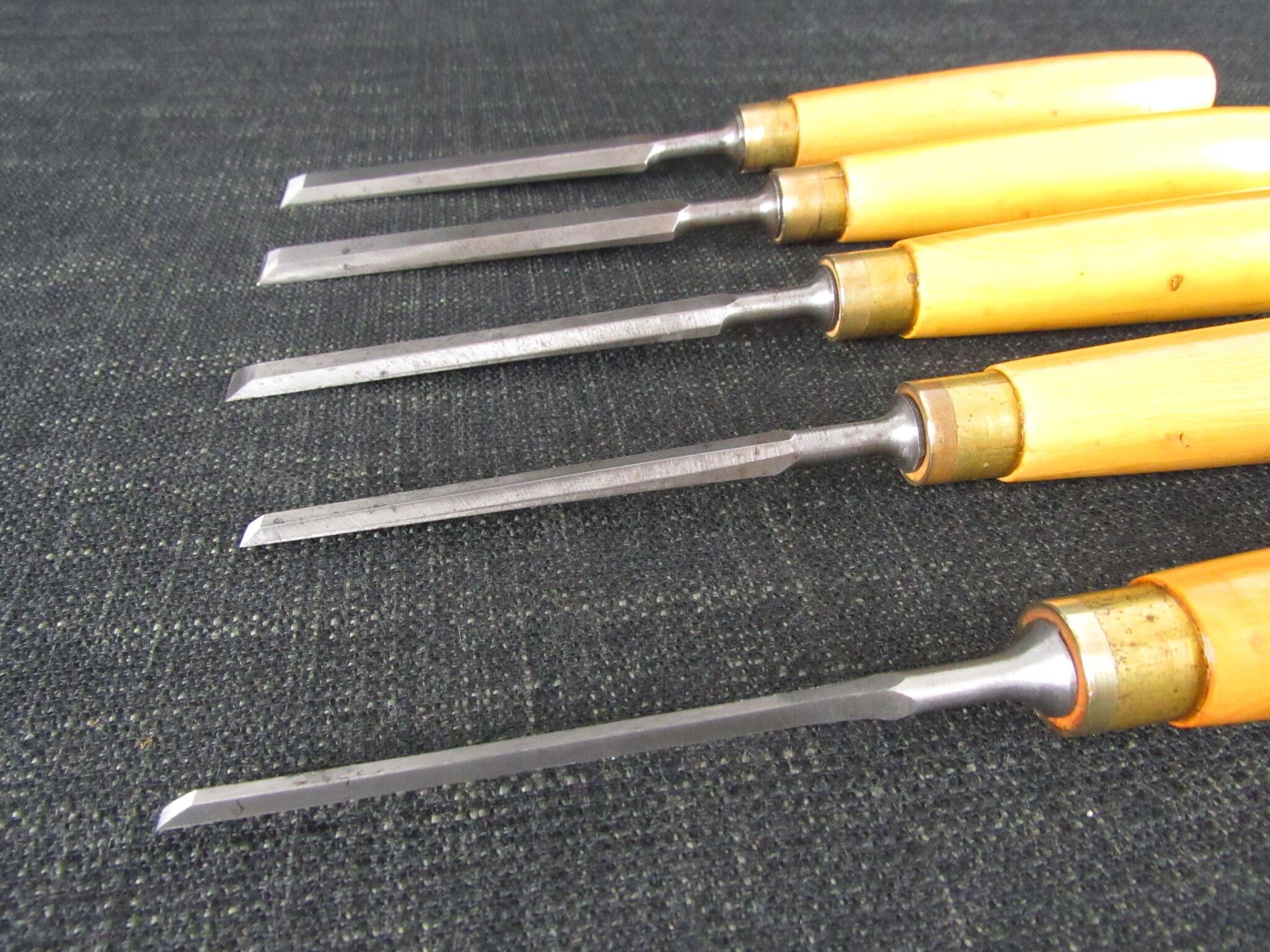Graduated Set of 5 MARPLES Bevel Edge Chisels with Boxwood Handles