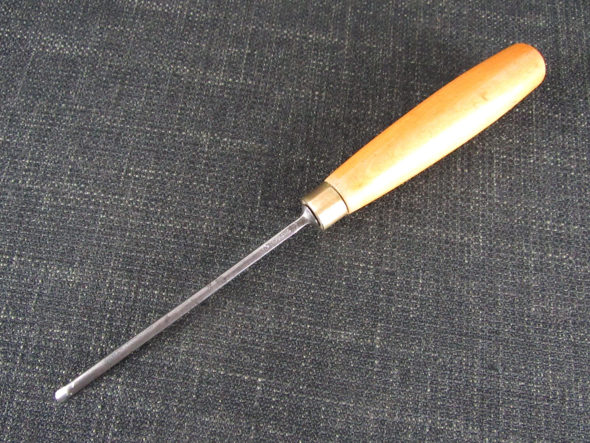 Narrow SJ ADDIS No 6 Carving Gouge - 1/8 inch