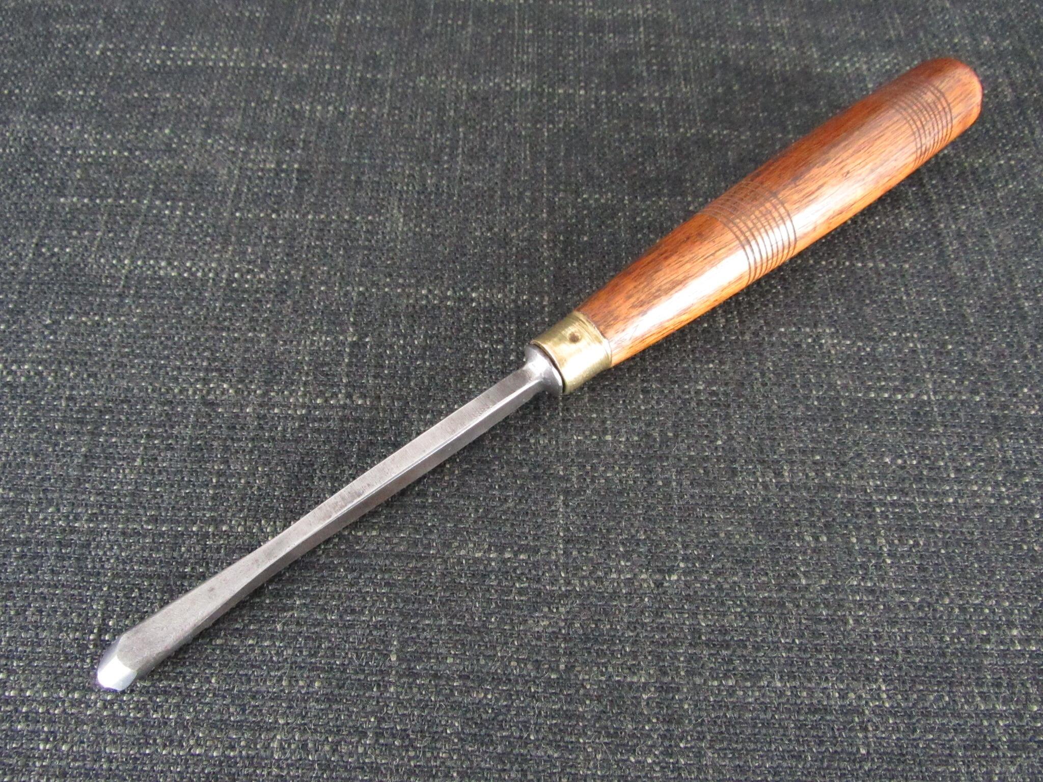 HENRY TAYLOR Fishtail Carving Gouge - 3/8 inch