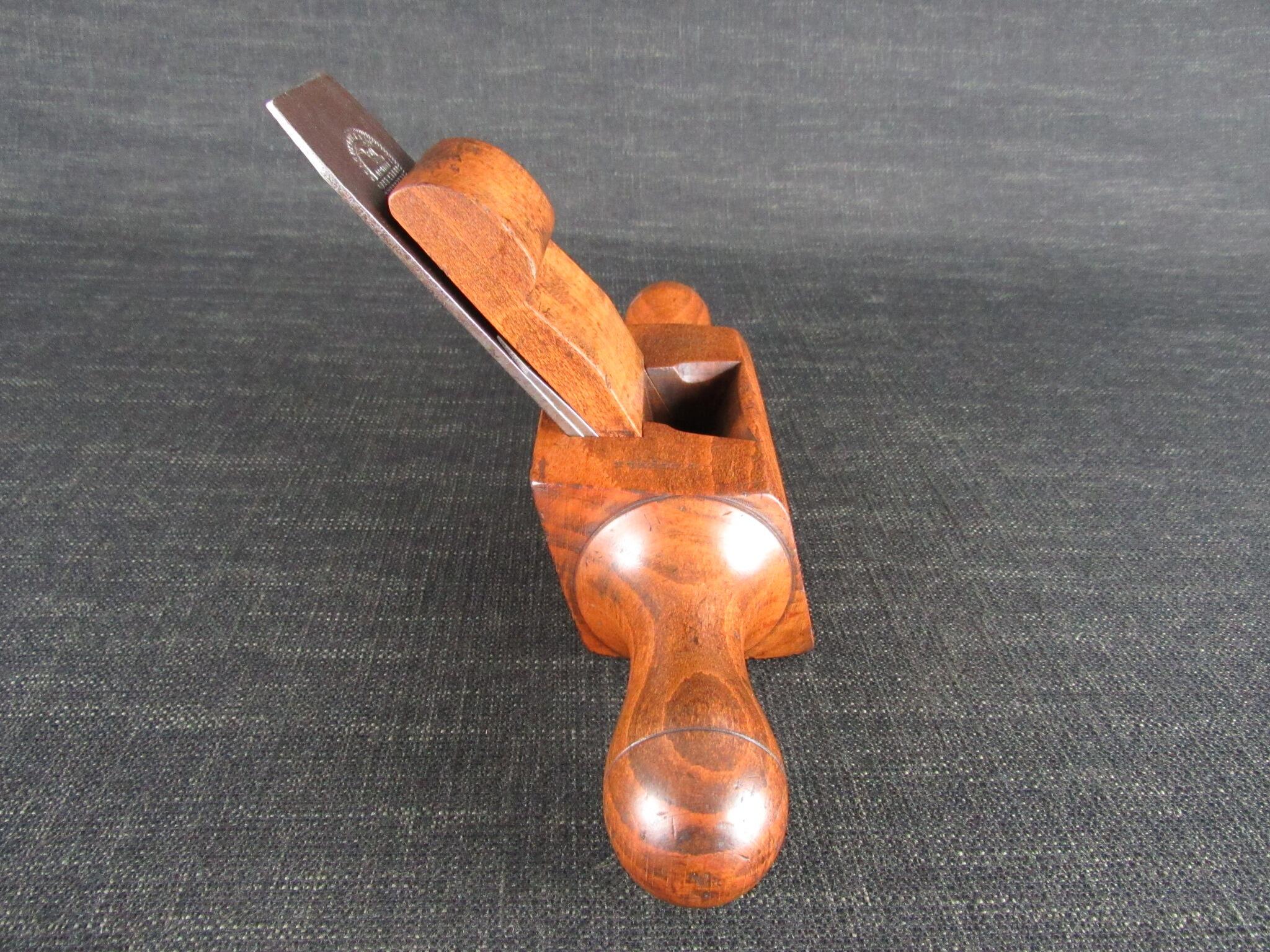 VARVILL Wheelwrights Jarvis Shave