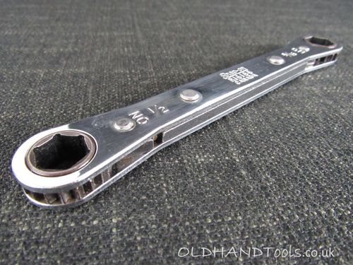 SNAP ON R1618S Spline Ratcheting Box Wrench - 1/2 & 9/16 inch - Made in Canada