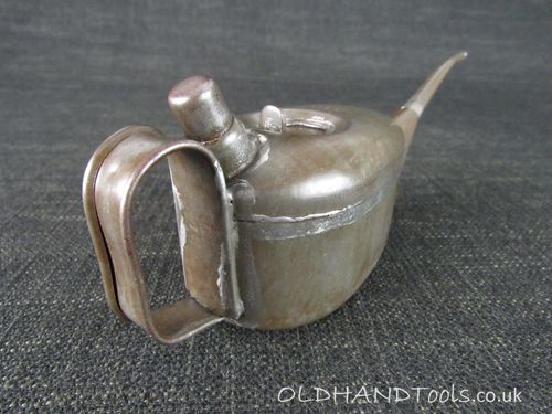 1/3 Pint VEENA Oil Can
