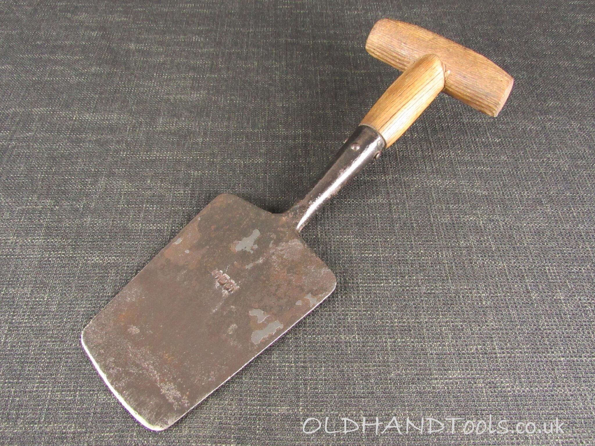 Vintage LYNDON Strawberry Spade