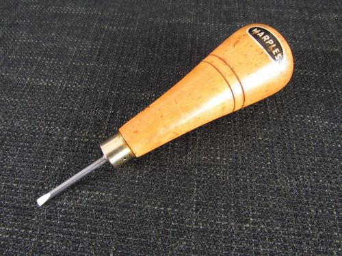 MARPLES Boxwood Peg Top Brad Awl