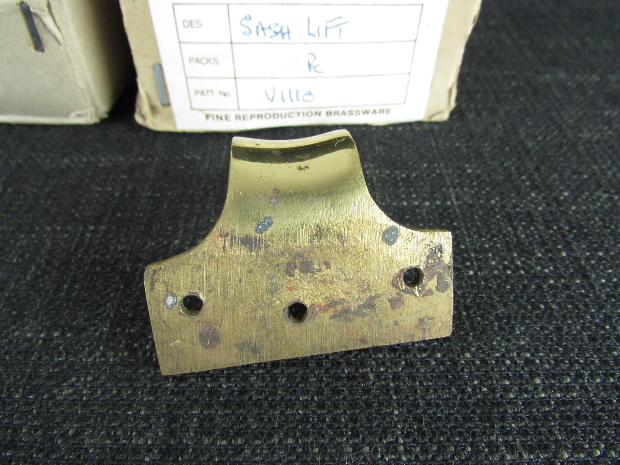 7 HERITAGE BRASS Brass Sash Lifts - New Old Stock