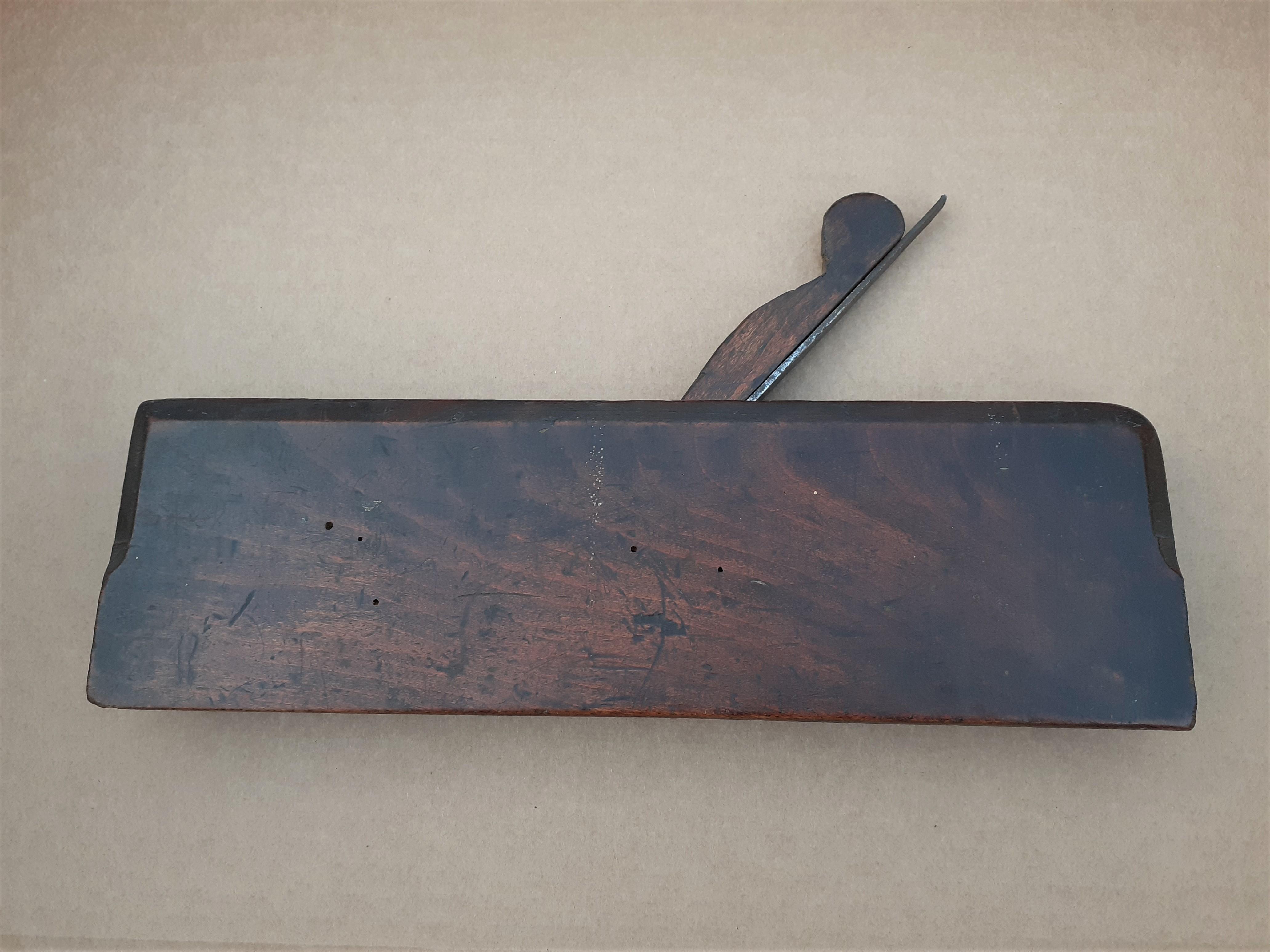 Early 18th Century ELLIS WRIGHT Moulding Plane