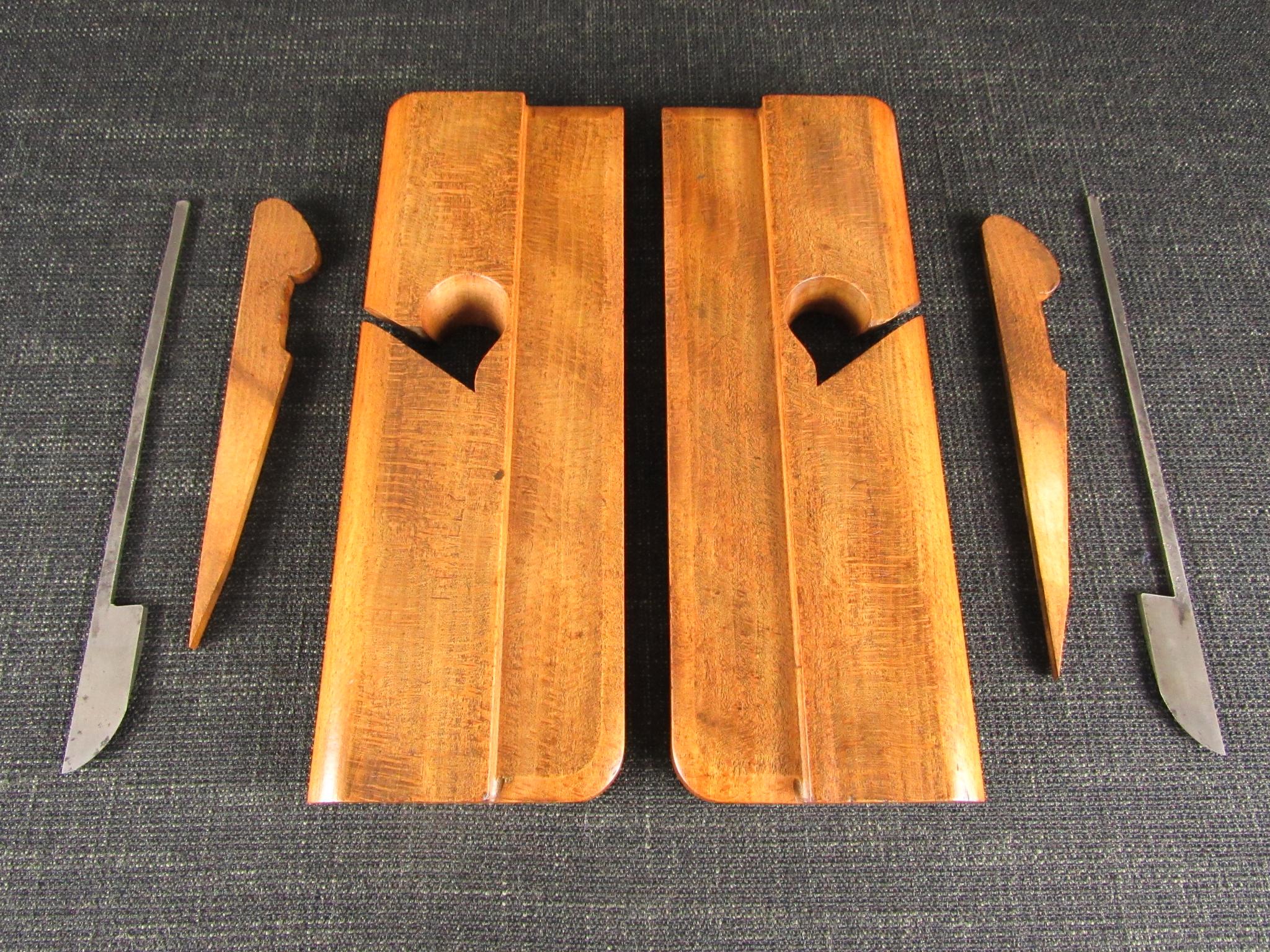 Pair of GRIFFITHS Side Round Moulding Planes *SOLD*