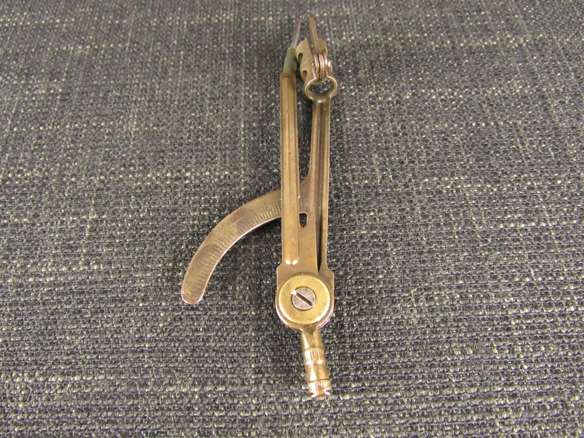 Vintage Drawing Compass *SOLD*