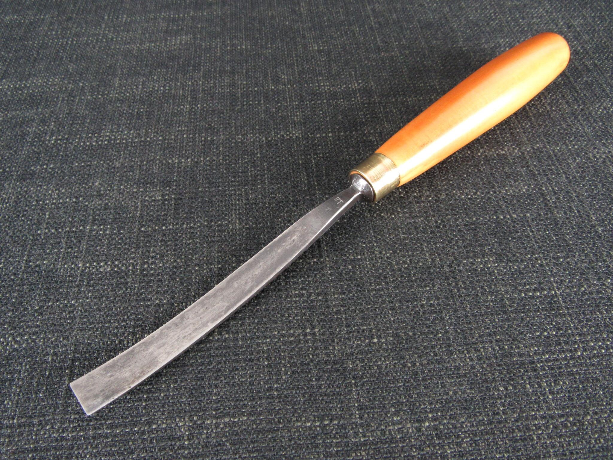 SJ ADDIS London 1/2 inch No 12 Curved Carving Gouge - 12mm