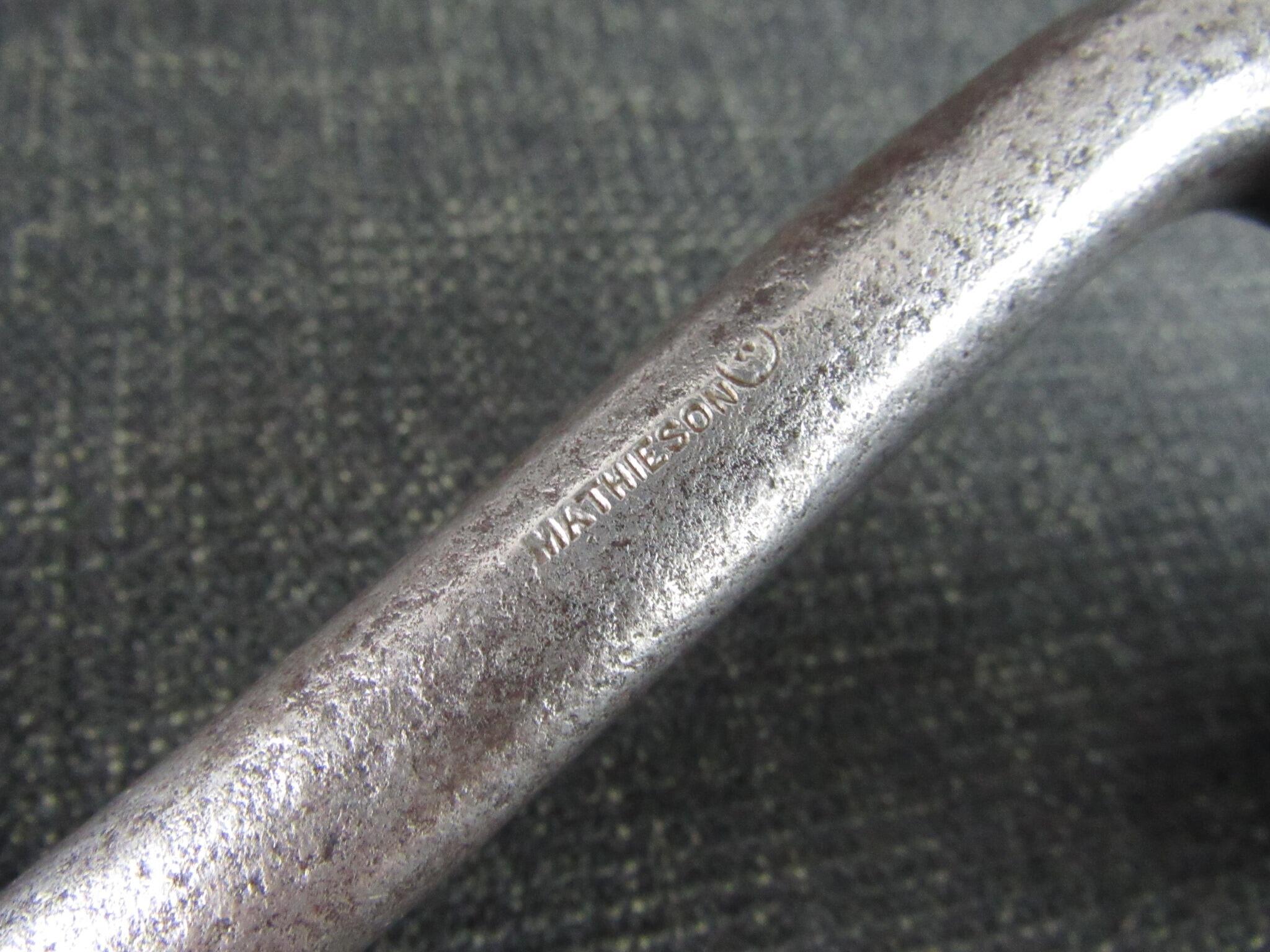 MATHIESON Split Socket Brace - 10 inch *SOLD*