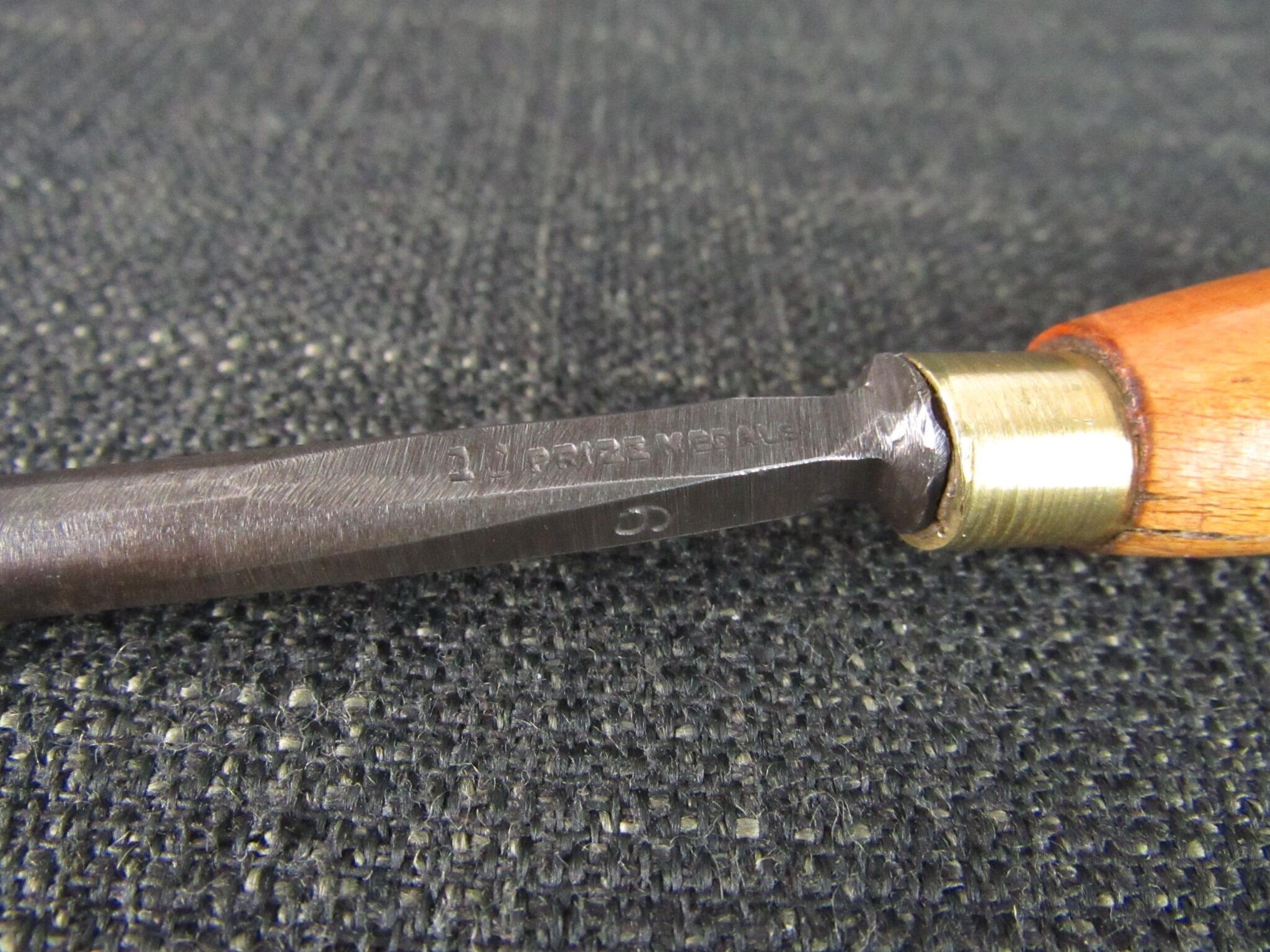 JB ADDIS 1/4 inch No 9 Carving Gouge