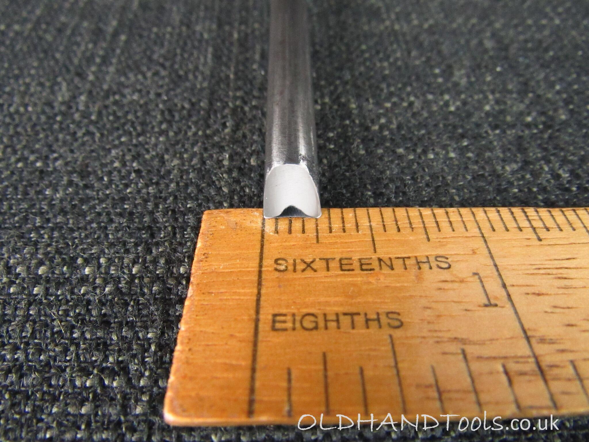MARPLES 1/4 inch Straight Carving Gouge - No 4 Sweep