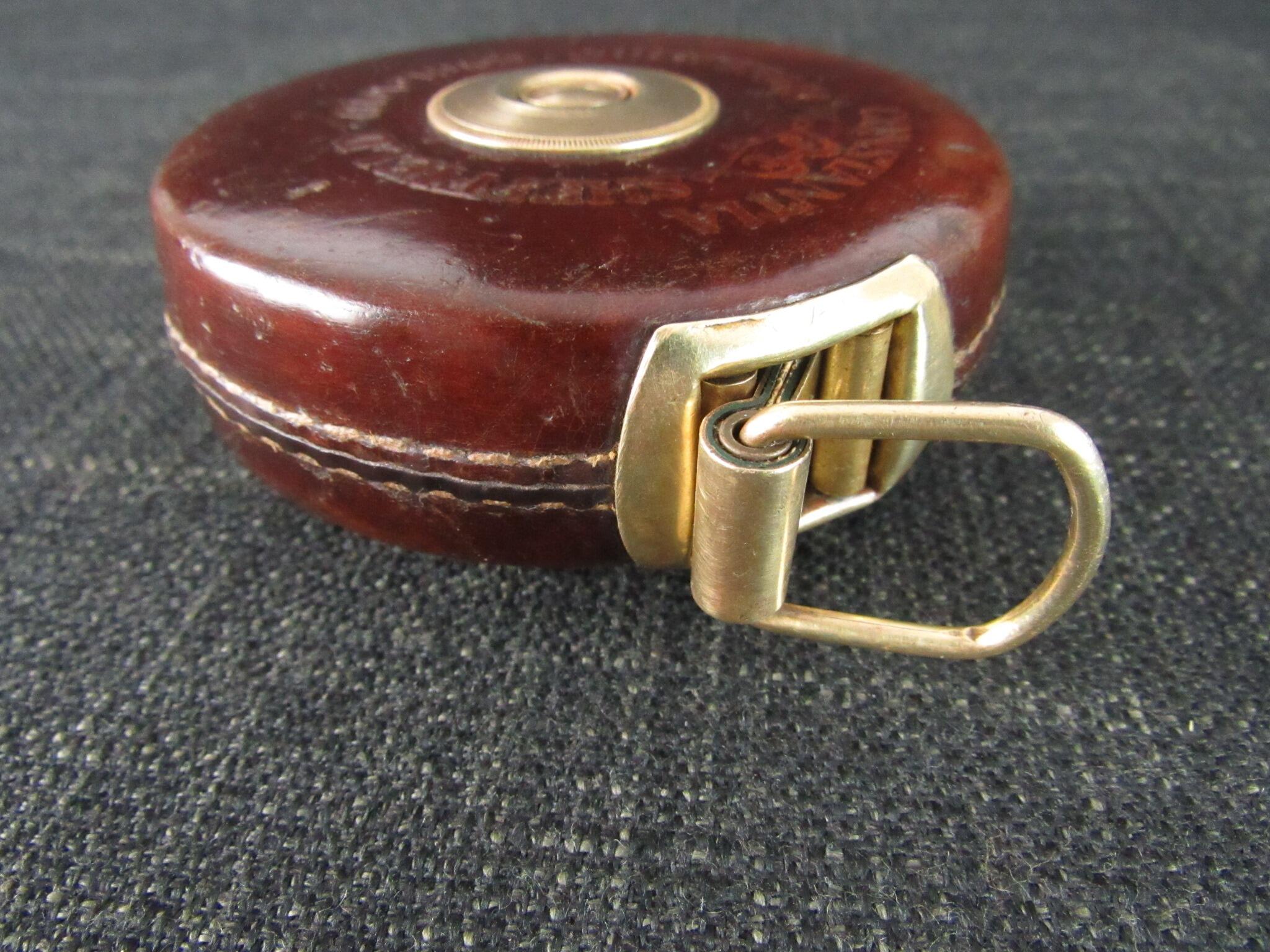 CHESTERMAN Leather Cased Tape Measure - 25 Feet
