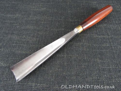 Large ASHLEY ILES Allongee Carving Gouge - 1 3/16 inch